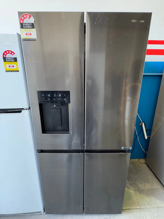 Refurbished Hisense 483 litres fridge freezer | PERTH