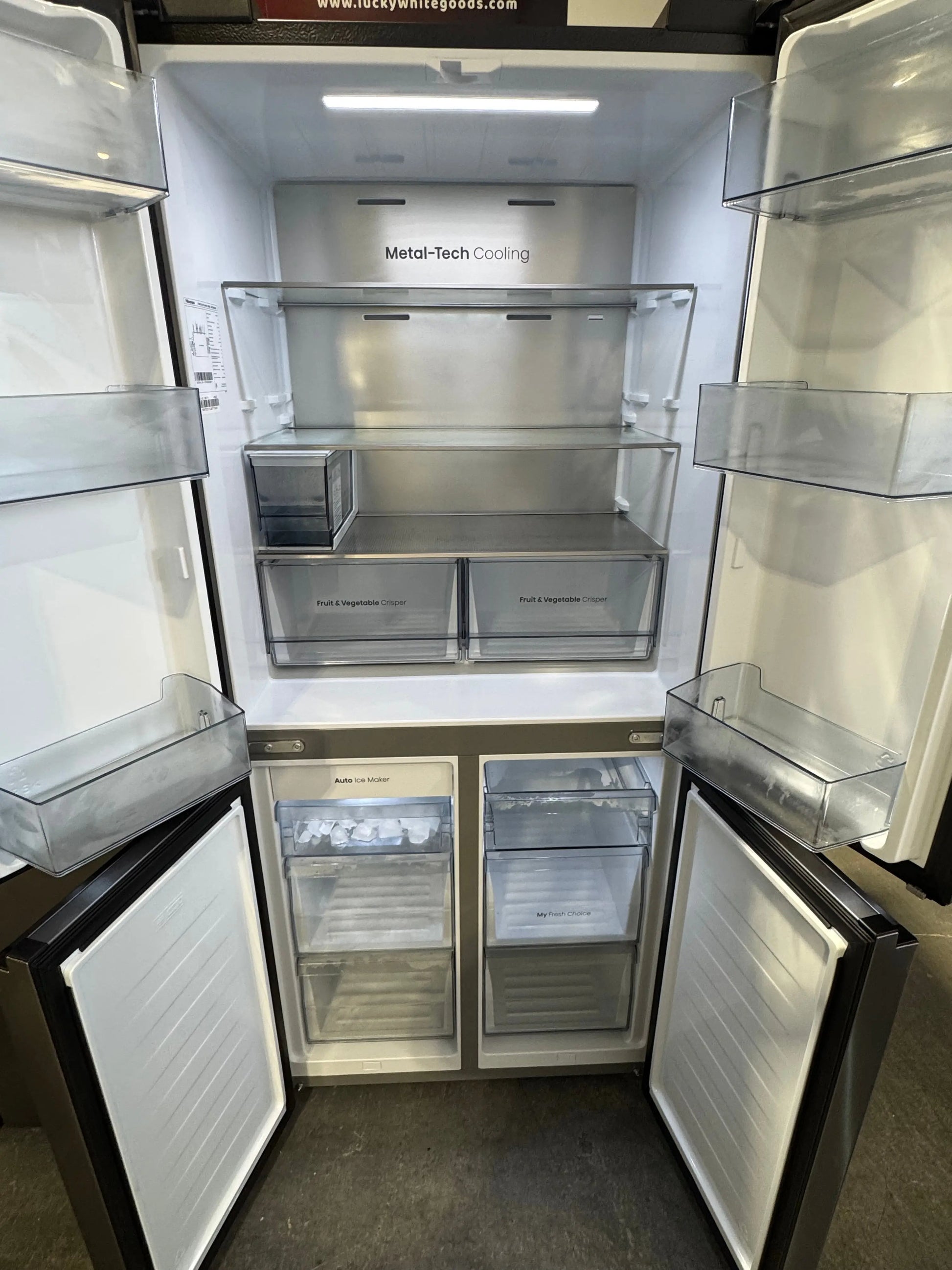 Refurbished Hisense 483 litres fridge freezer | PERTH