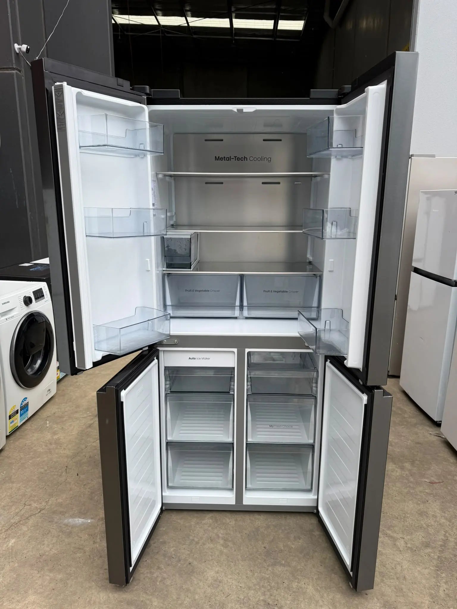 Refurbished Hisense 483L Fridge Freezer | MELBOURNE