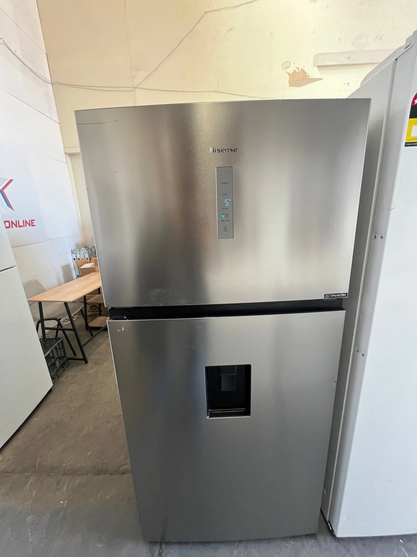 Refurbished Hisense 496L Fridge Freezer HRTF496SW | ADELAIDE