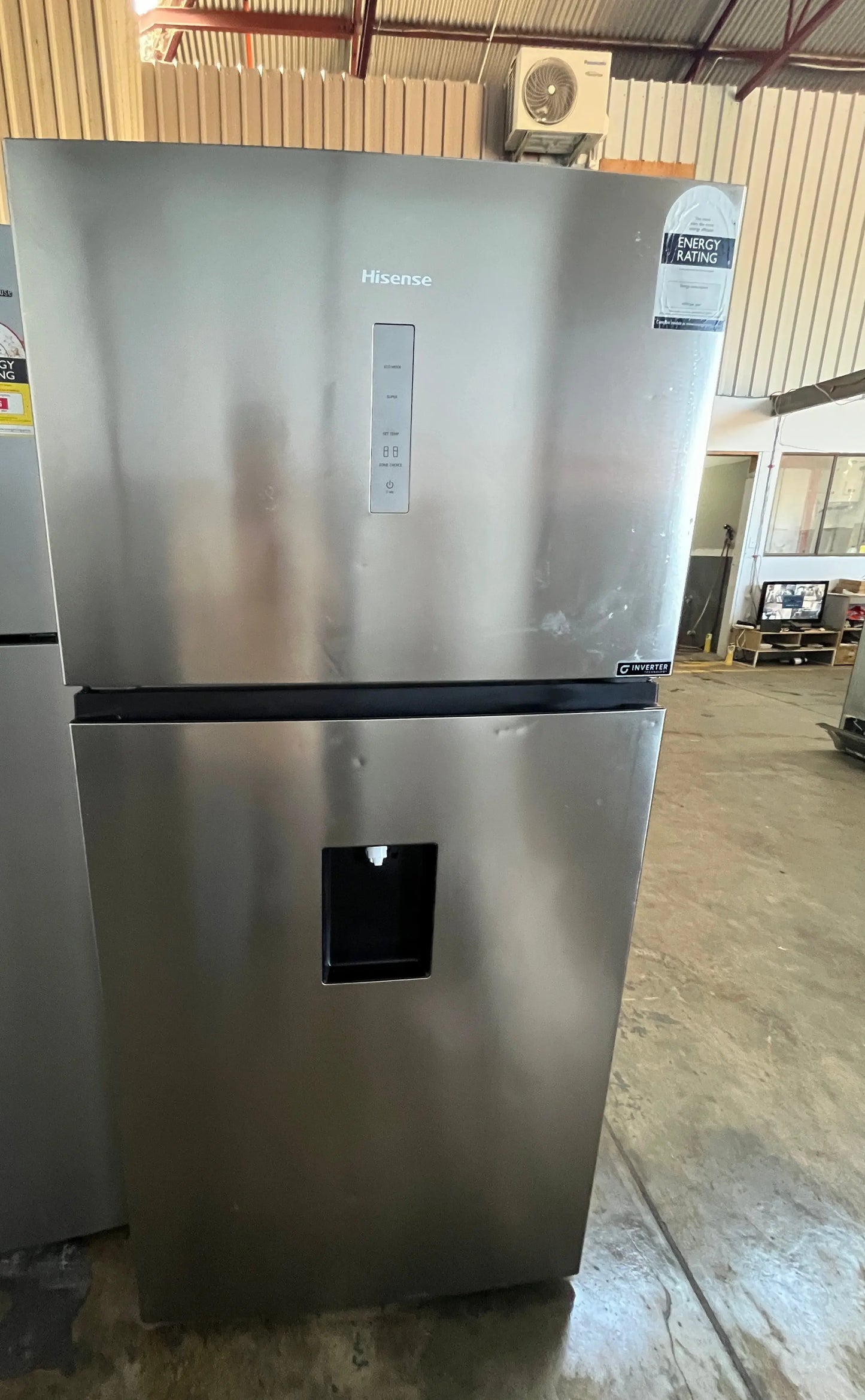 Refurbished Hisense 496L Top Mount Freezer - Silver | ADELAIDE