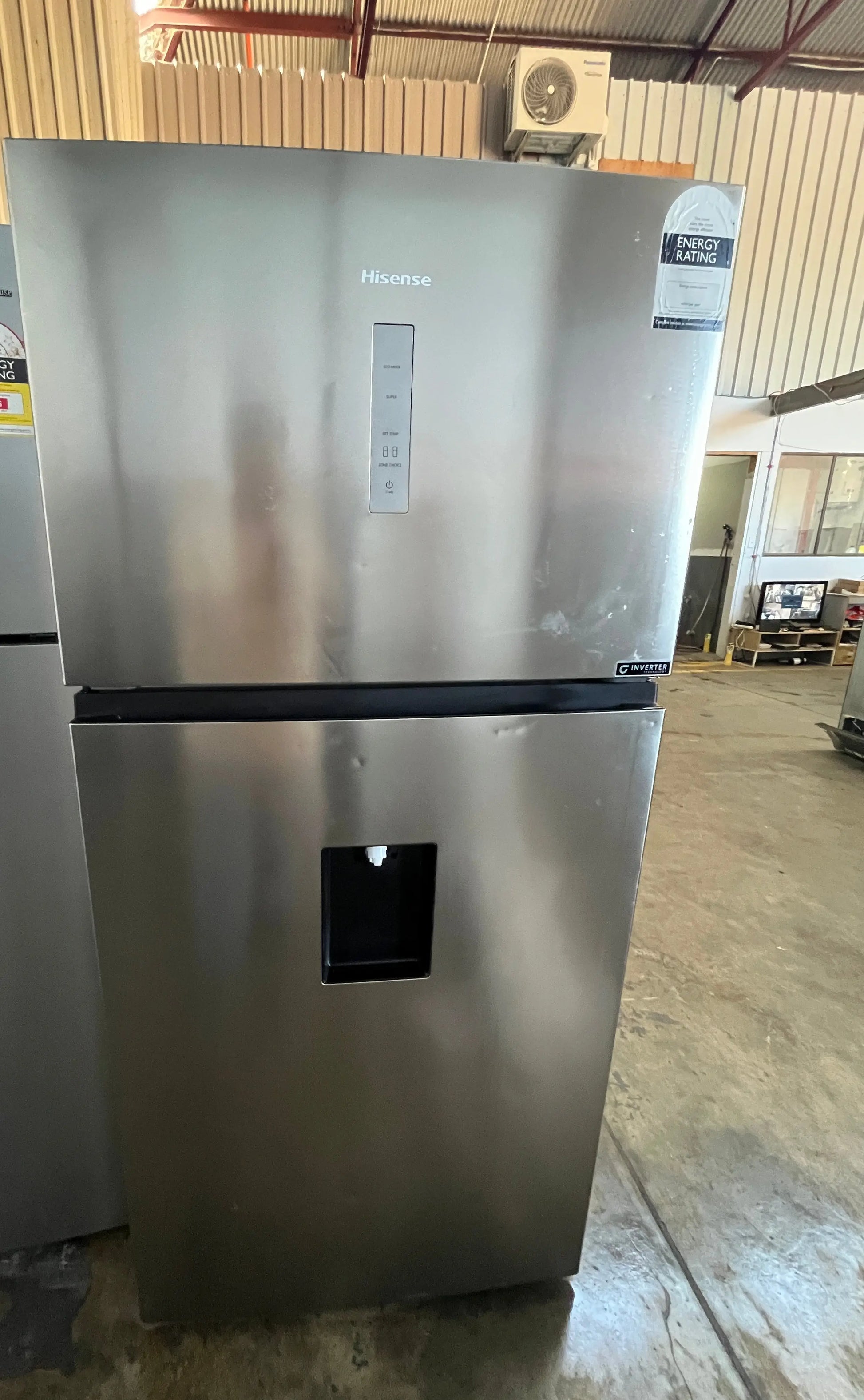 Refurbished Hisense 496L Top Mount Freezer - Silver | ADELAIDE