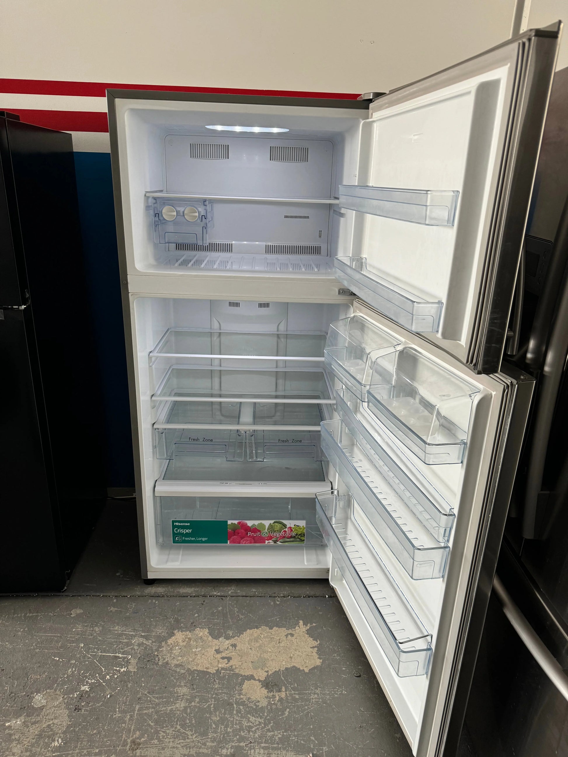 Refurbished Hisense 526 Litres Fridge Freezer | PERTH