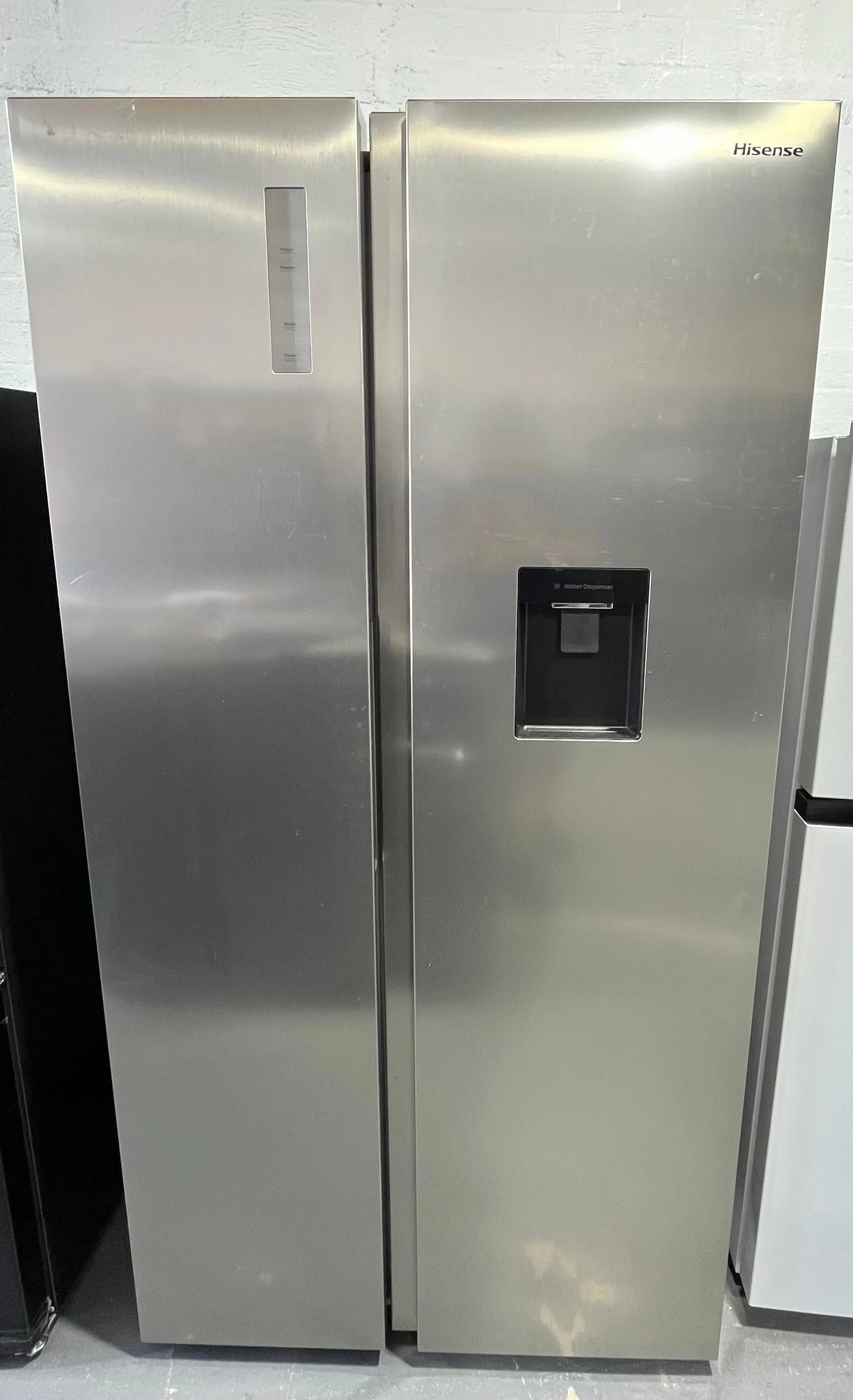 Refurbished Hisense 540L side by side door fridge freezer | ALEXANDRIA