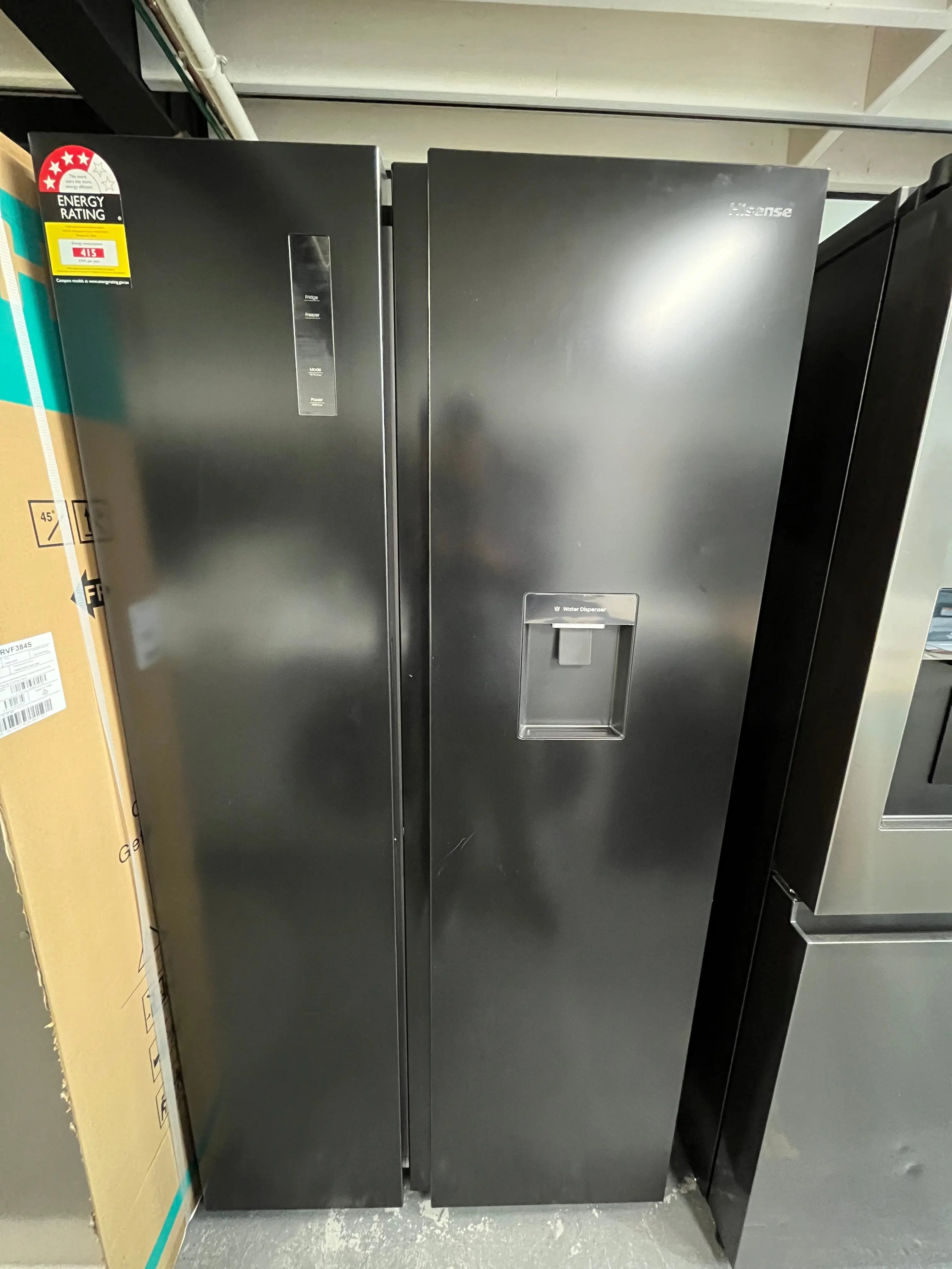 Refurbished Hisense 541L side by side door fridge freezer | ALEXANDRIA