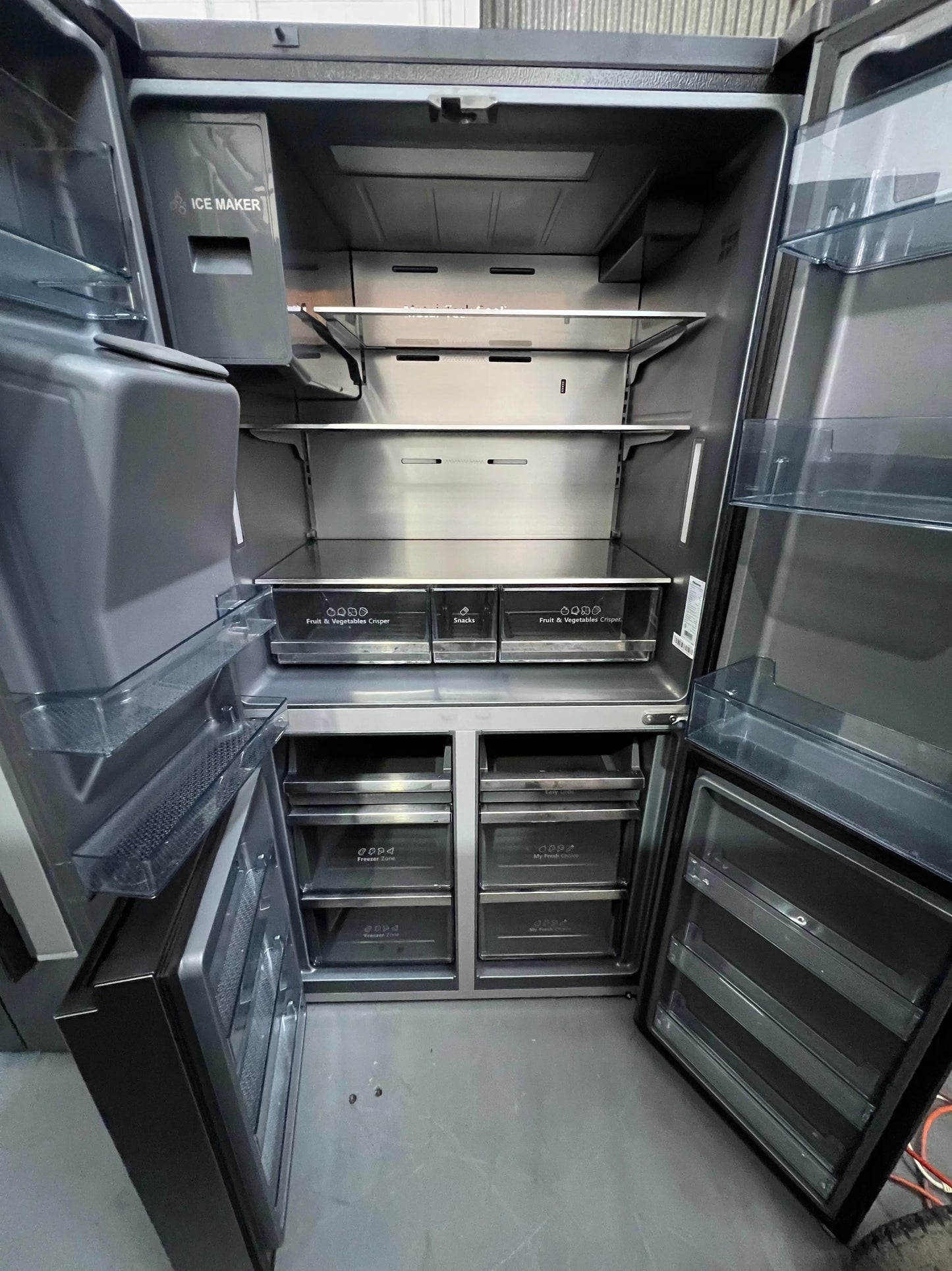 Refurbished Hisense 585 Litres Fridge Freezer | ADELAIDE