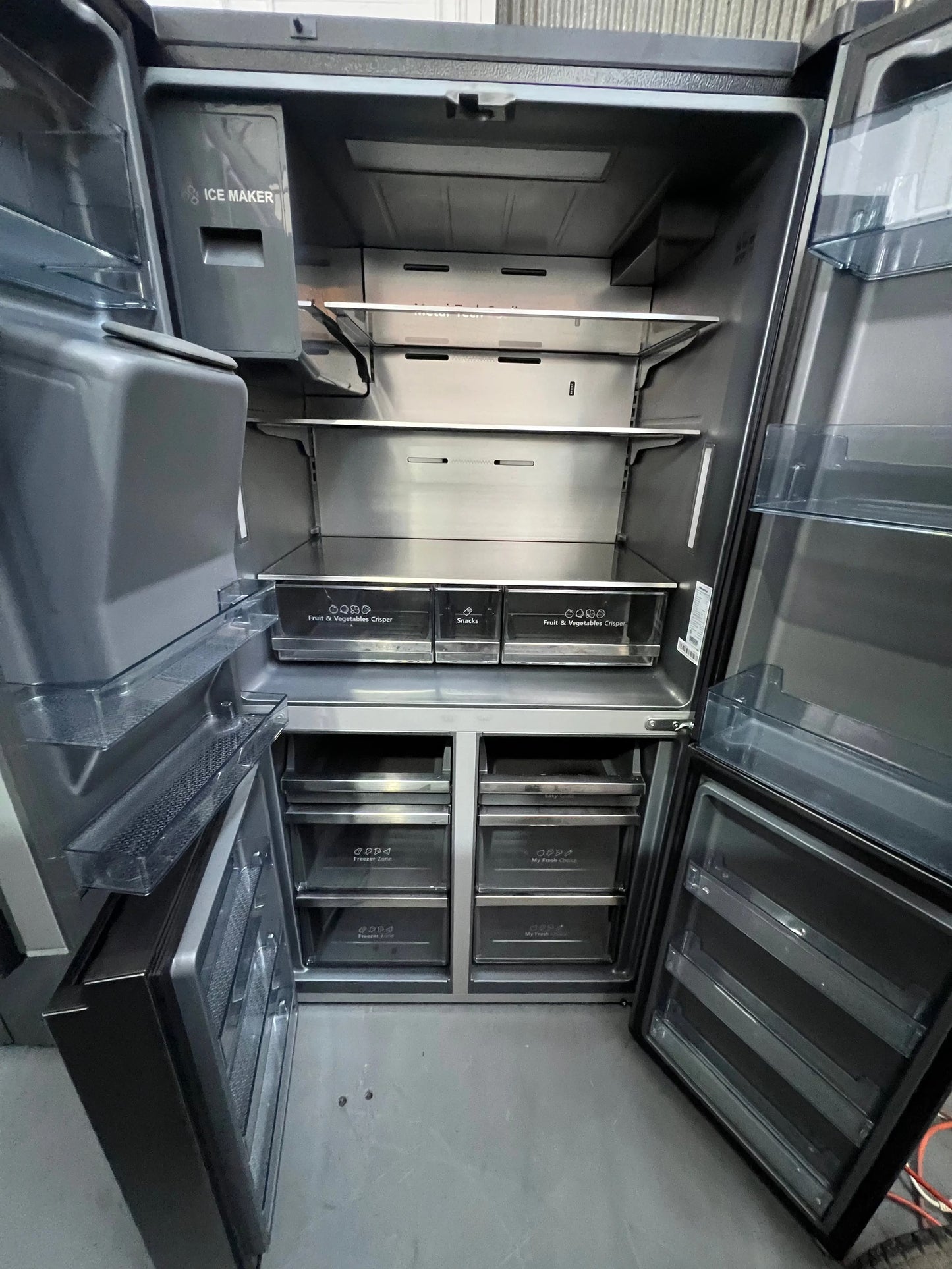 Refurbished Hisense 585 Litres Fridge Freezer | ADELAIDE