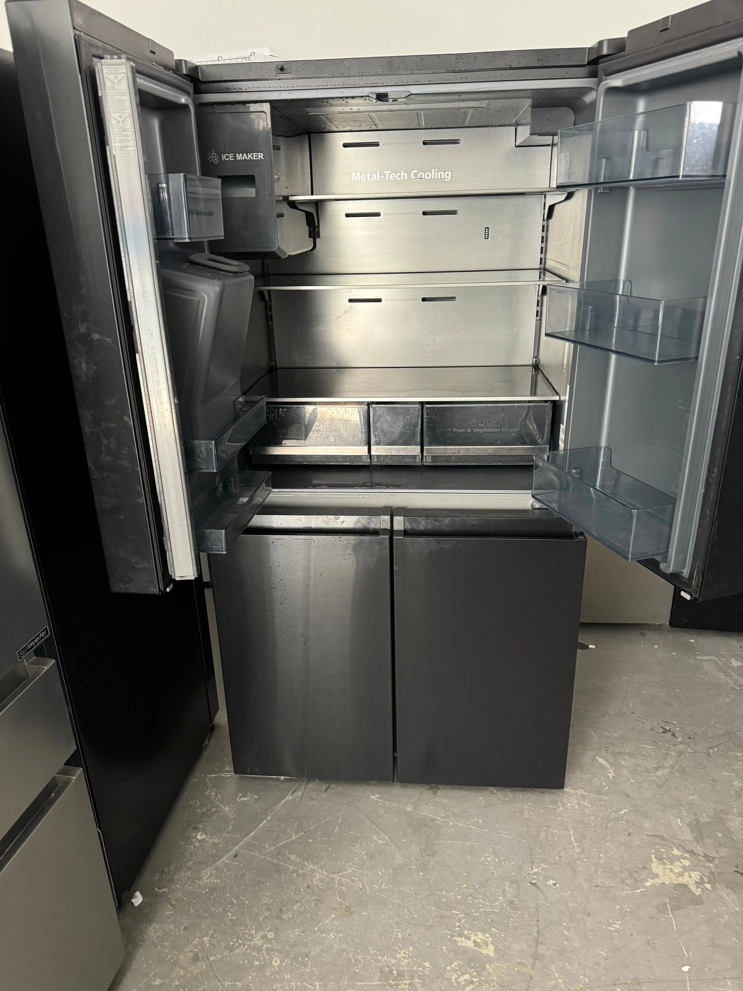 Refurbished Hisense 585 Litres Fridge Freezer | PERTH