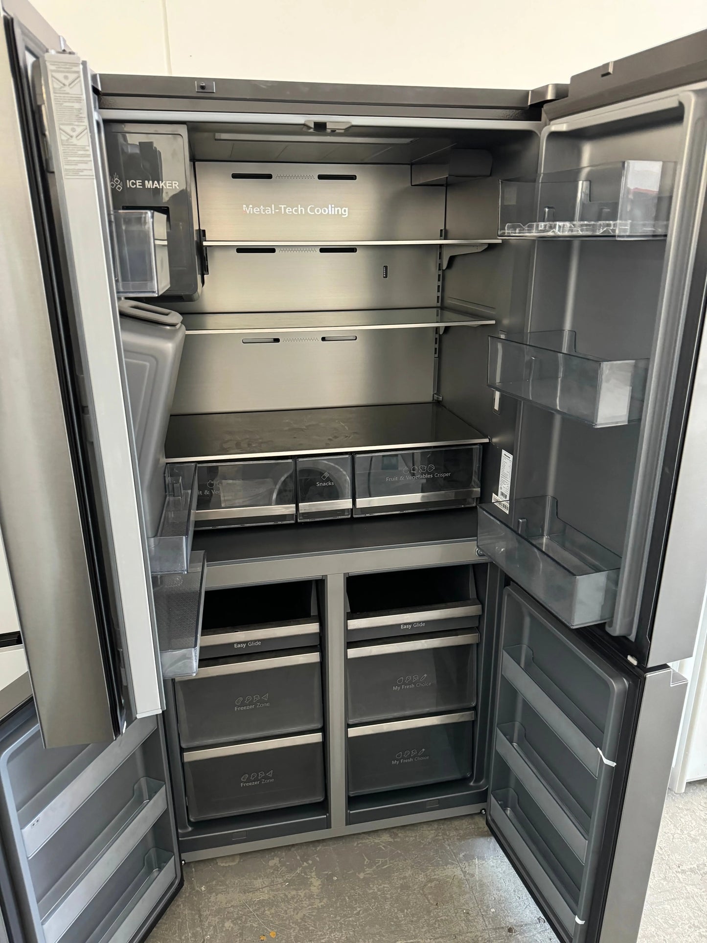 Refurbished Hisense 585 Litres Fridge Freezer | PERTH