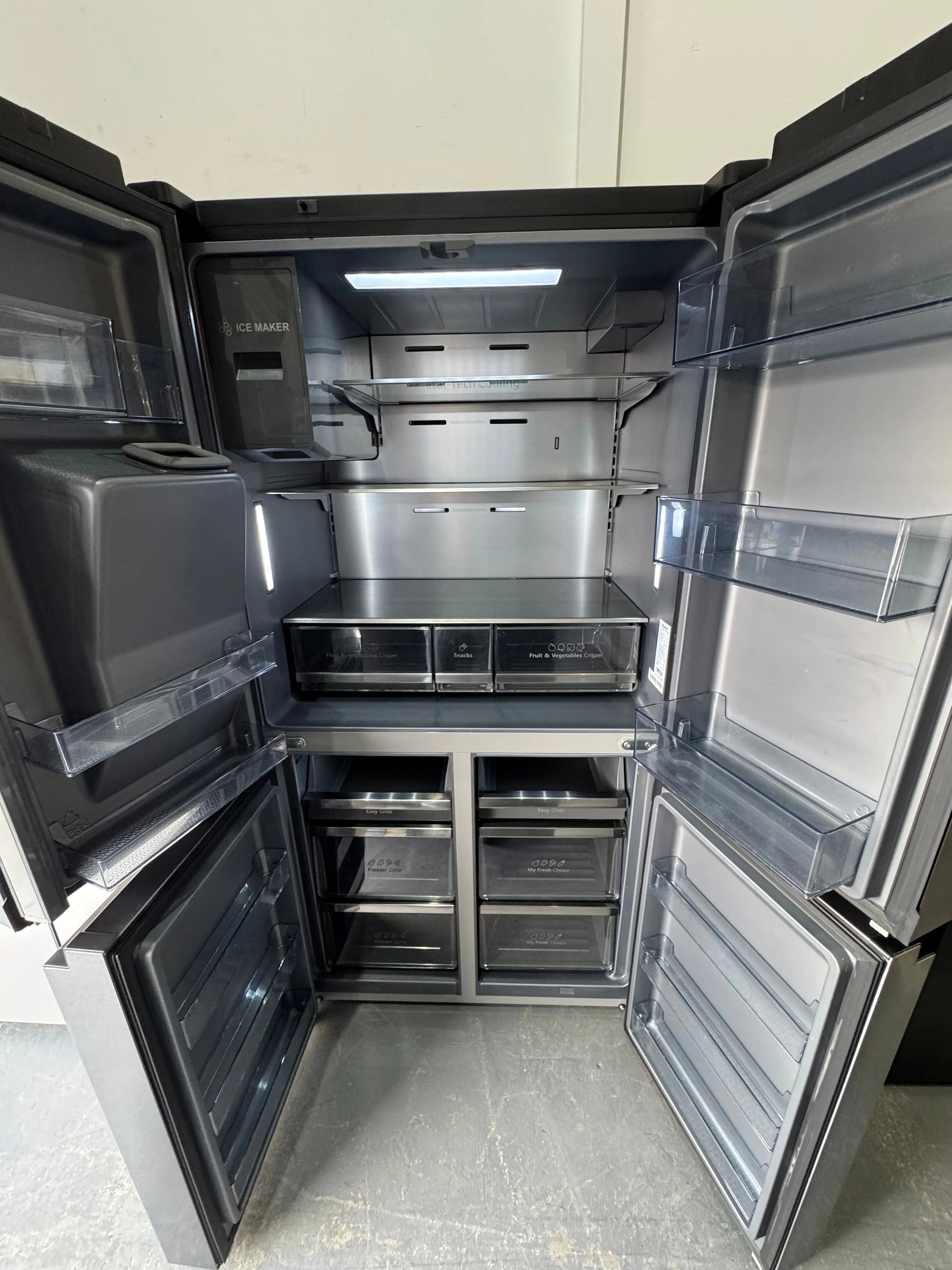 Refurbished Hisense 585 litres fridge freezer | PERTH