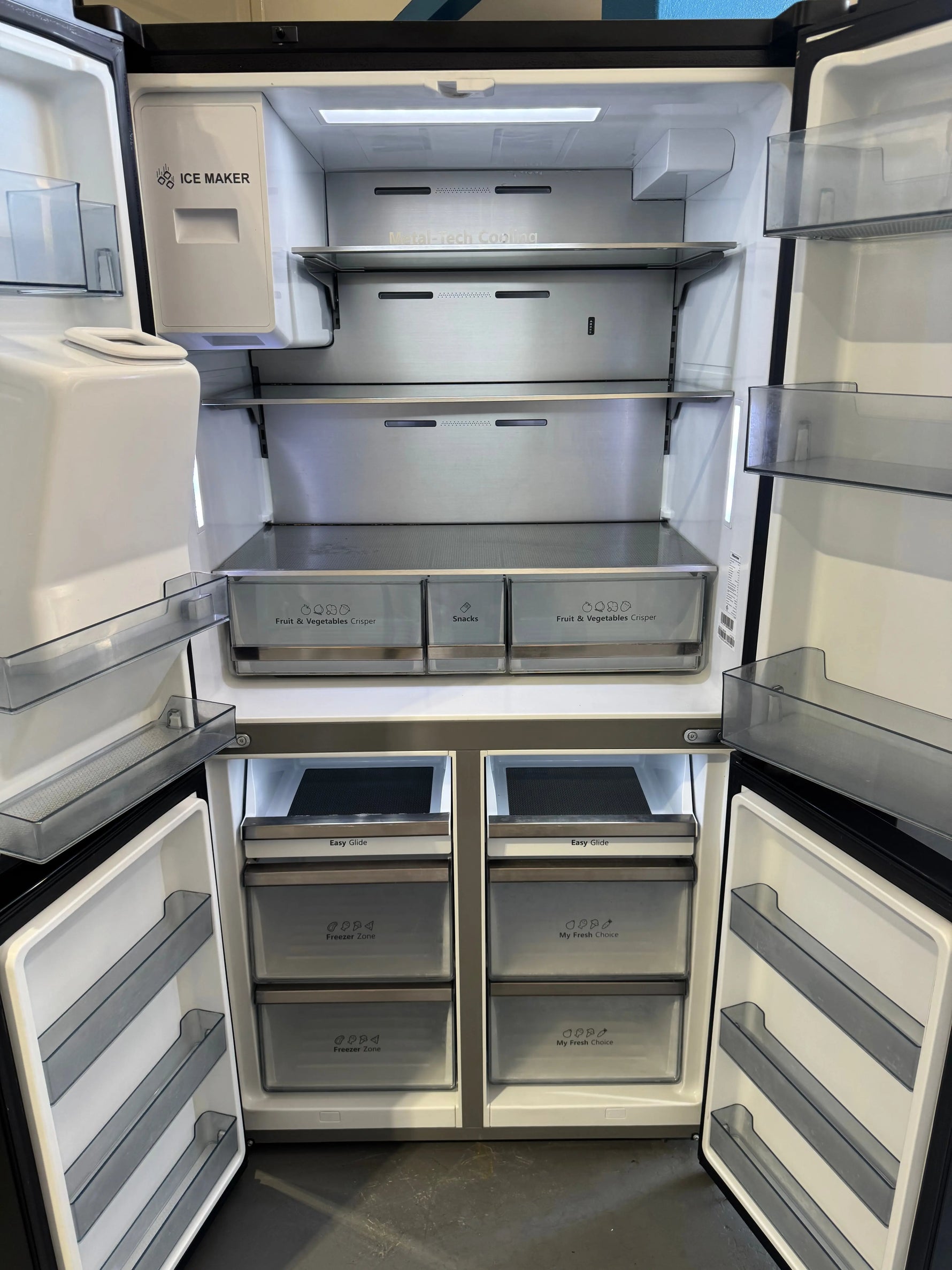Refurbished Hisense 585 litres fridge freezer | PERTH