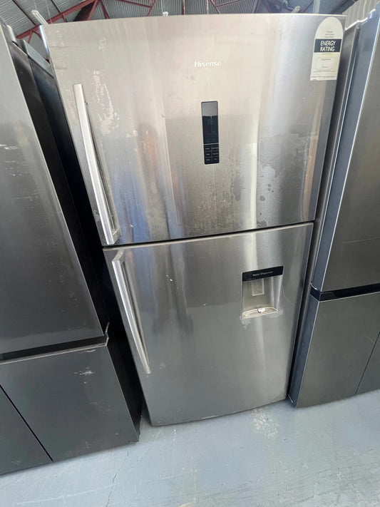 Refurbished Hisense 600 Litres Fridge Freezer | ADELAIDE