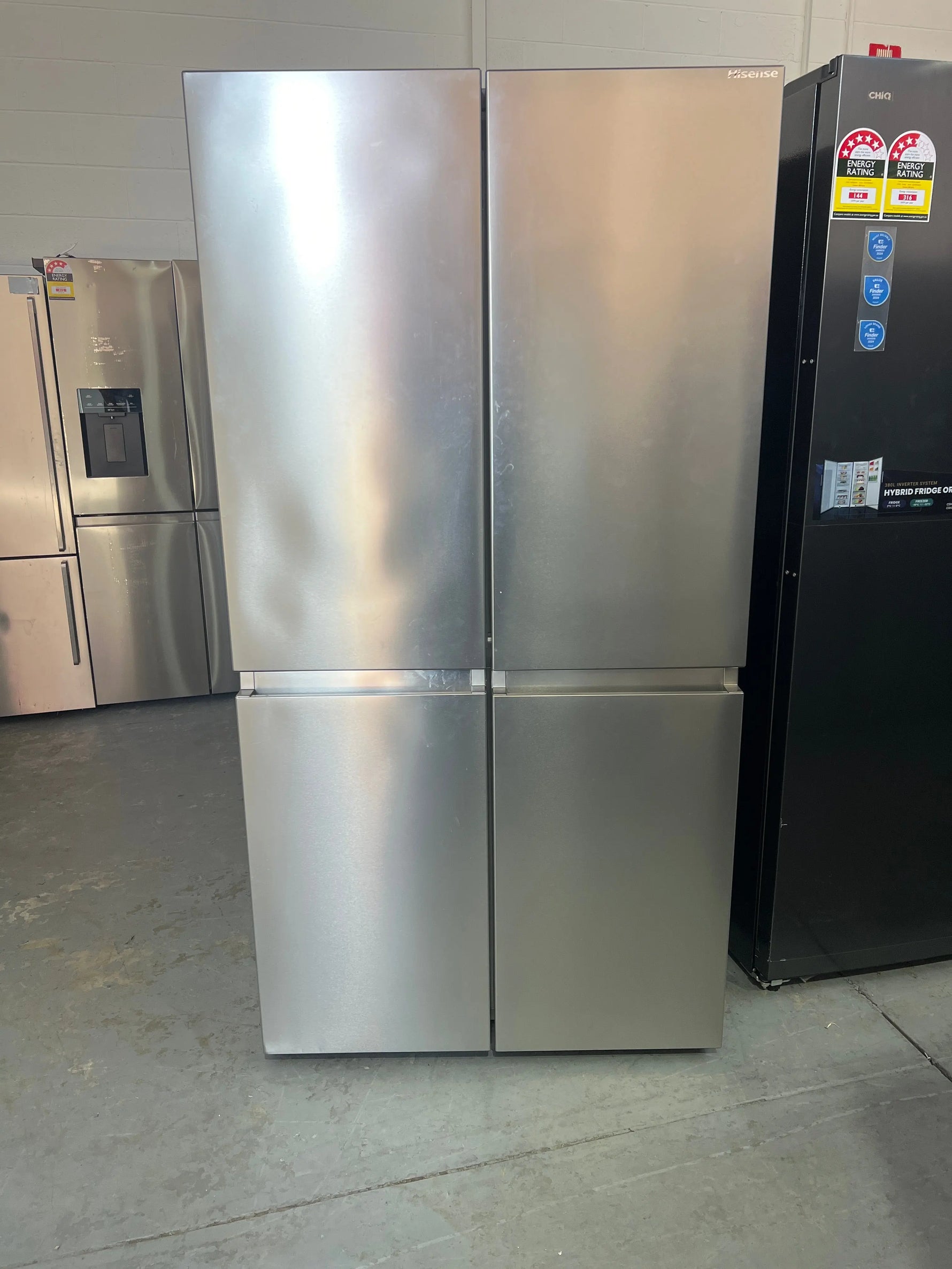 Refurbished Hisense 609 Litres Fridge Freezer | ADELAIDE