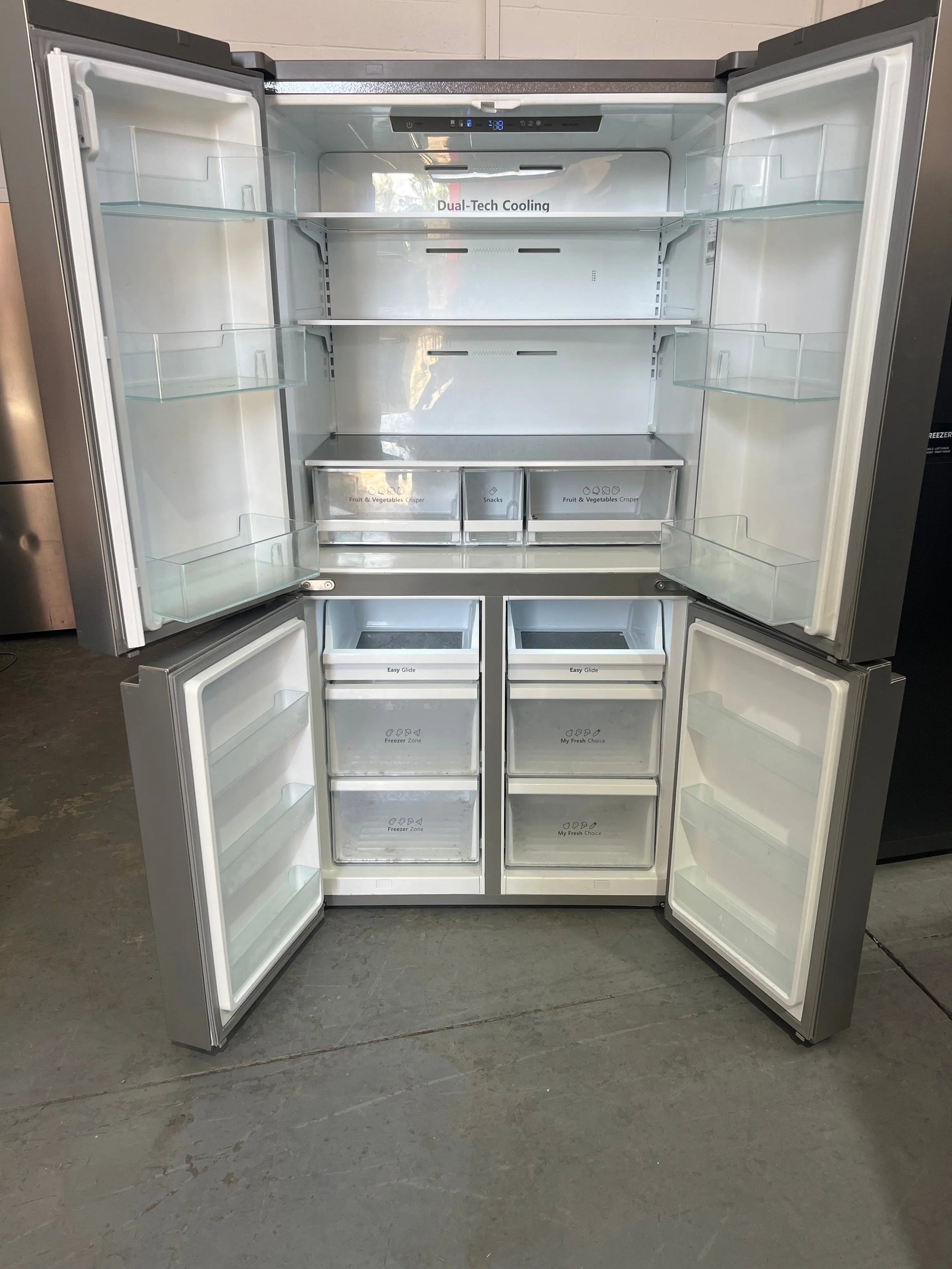 Refurbished Hisense 609 Litres Fridge Freezer | ADELAIDE
