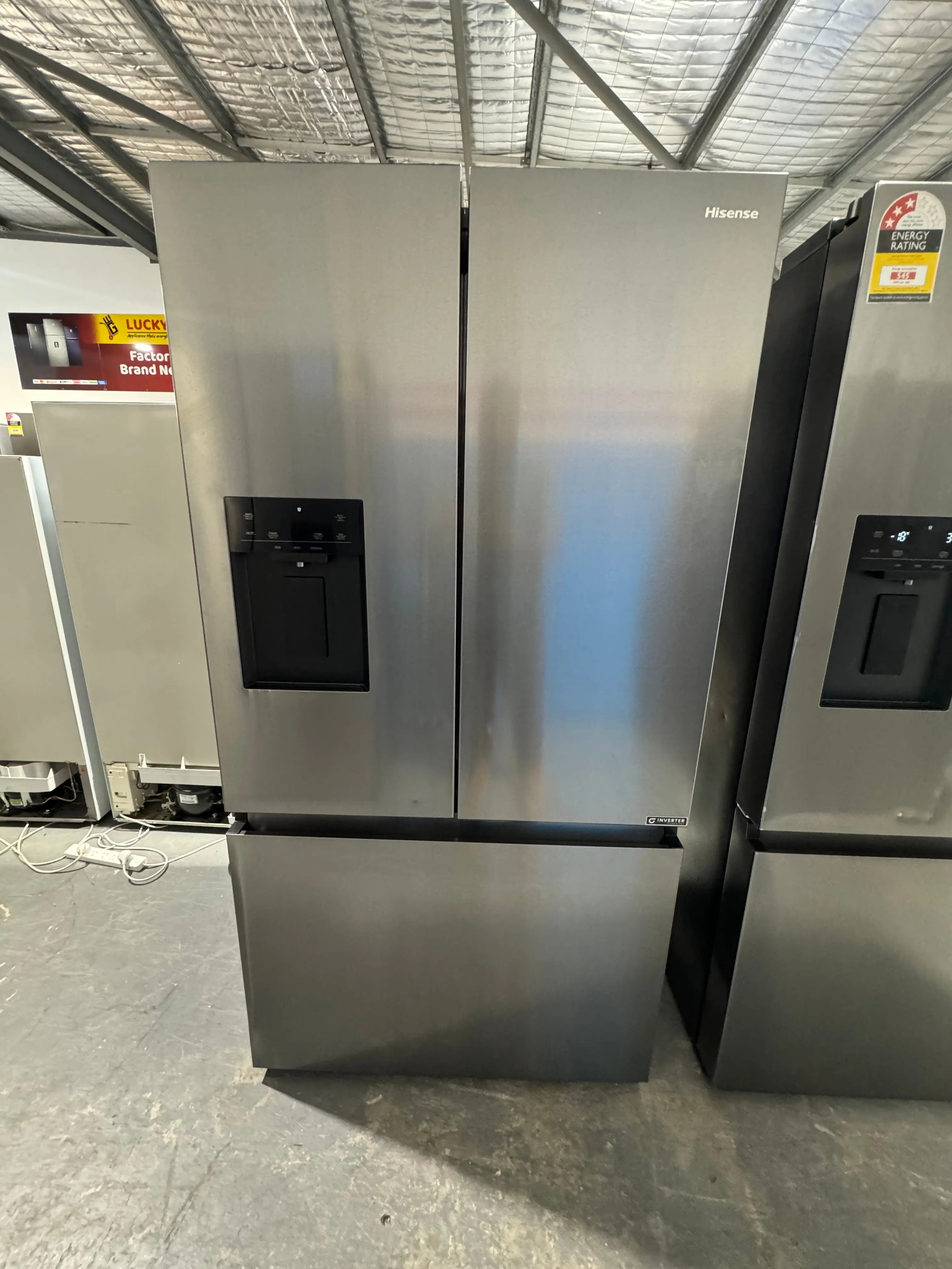 Refurbished Hisense 634 litres fridge freezer | PERTH