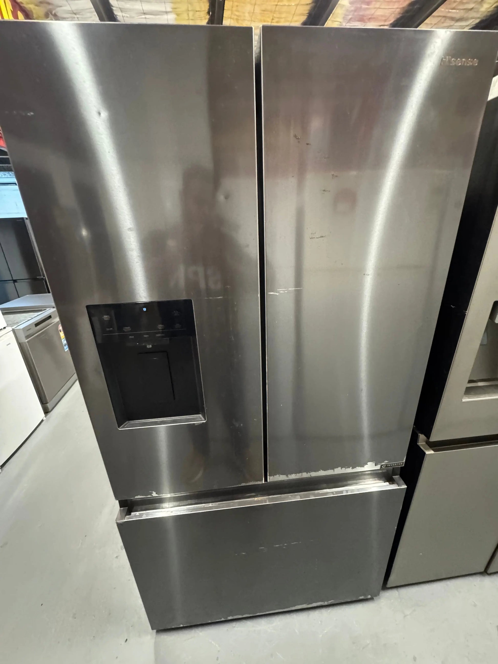Refurbished Hisense 634 litres fridge freezer | SYDNEY