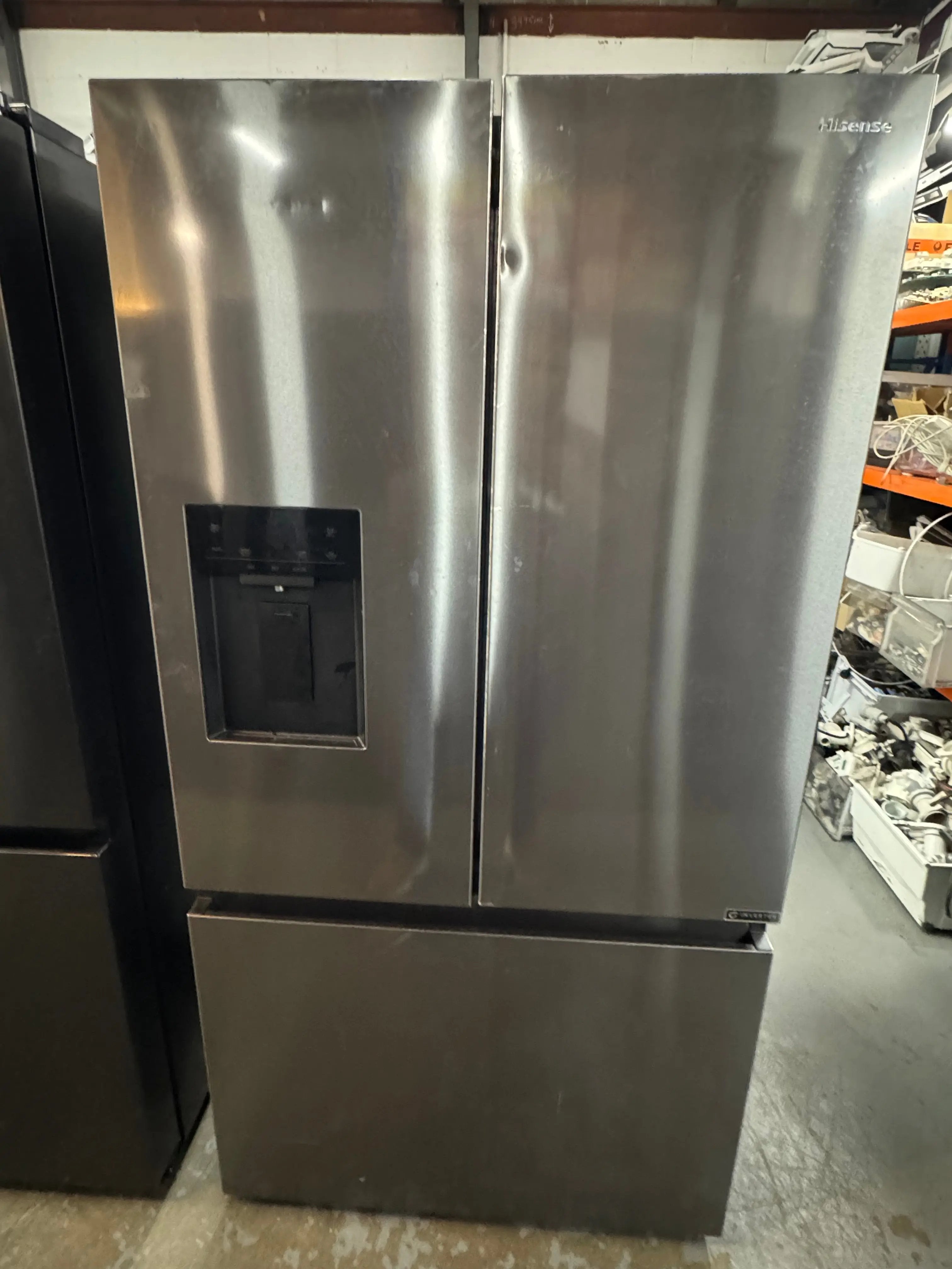 Refurbished Hisense 634 litres fridge freezer | SYDNEY