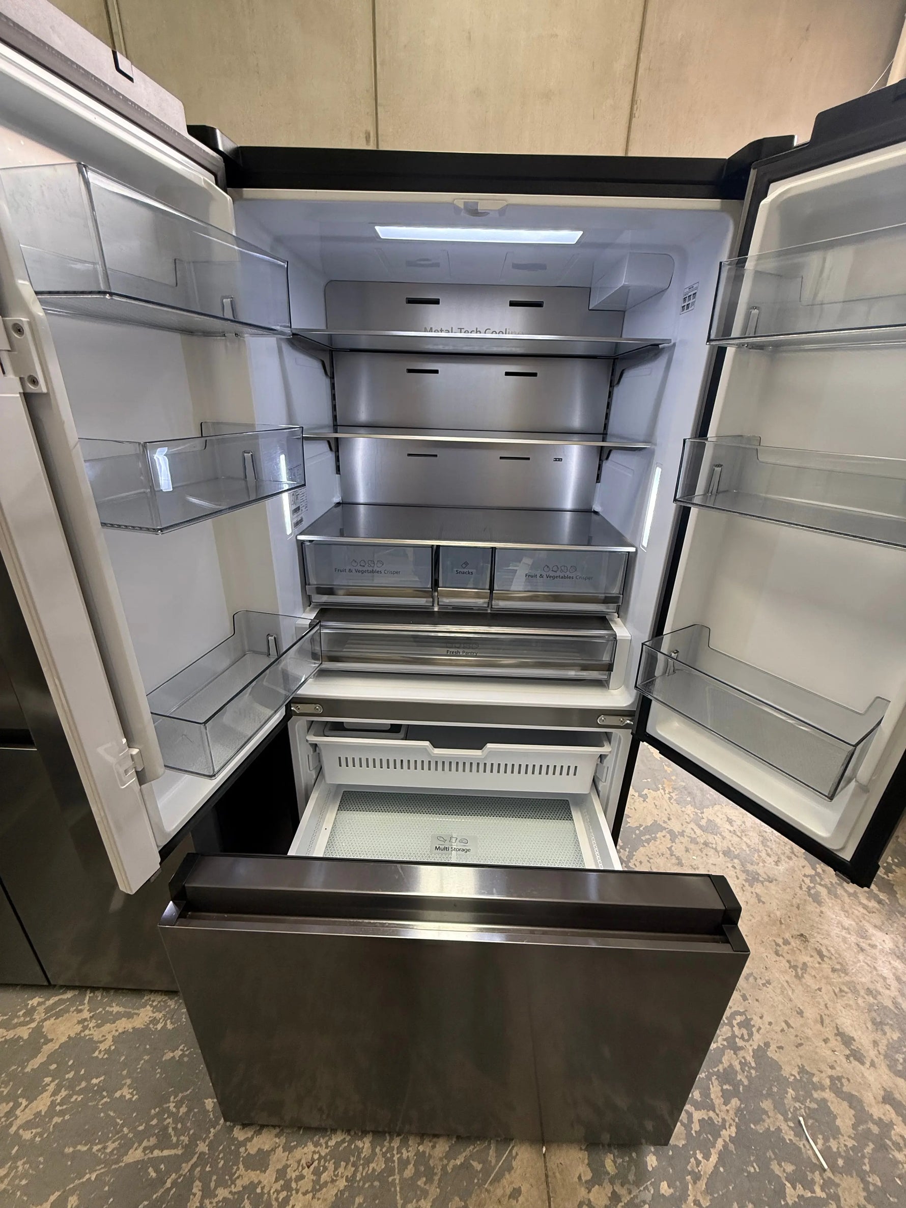 Refurbished Hisense 634L French Door Fridge | MELBOURNE