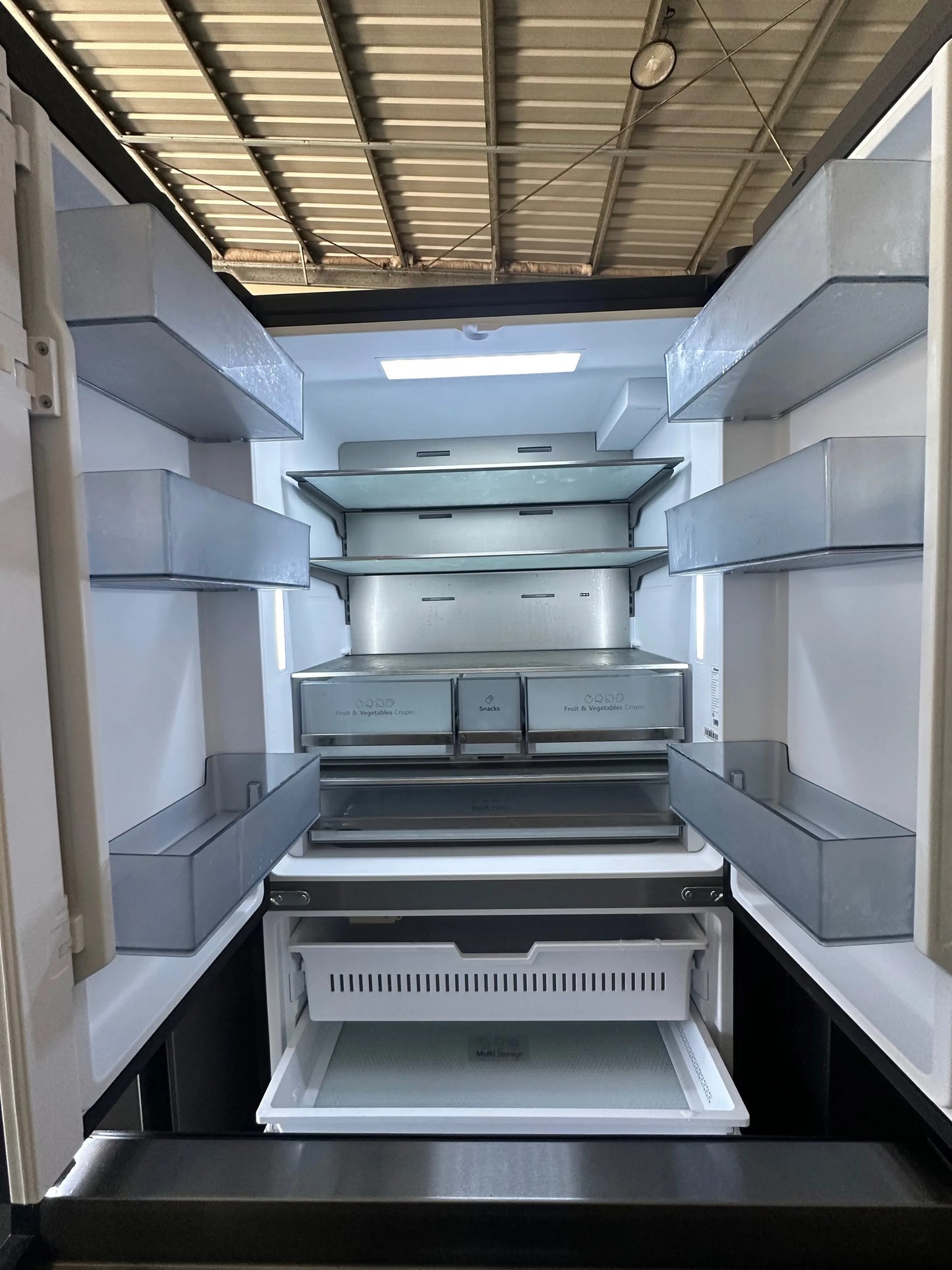 Refurbished Hisense 634L fridge freezer | BRISBANE