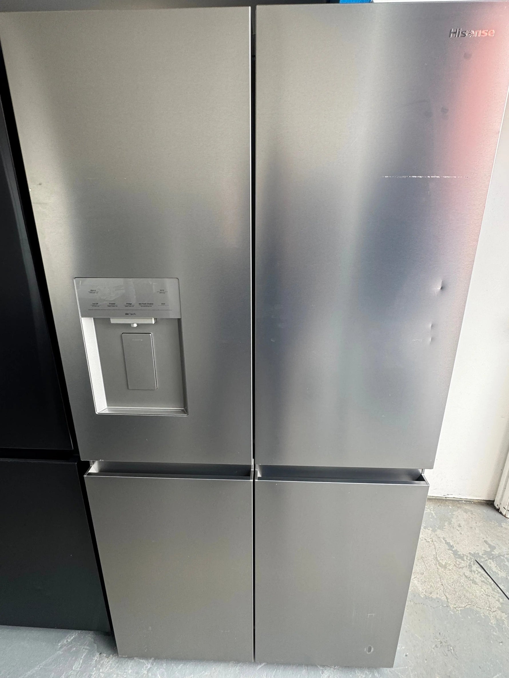 Refurbished Hisense 640 litres fridge freezer | PERTH