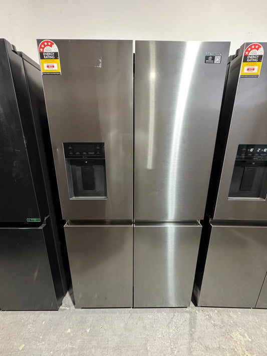 Refurbished Hisense 640 litres fridge freezer | PERTH