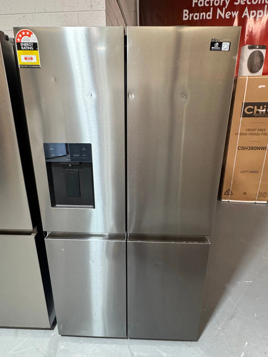 Refurbished Hisense 640 litres fridge freezer | SYDNEY