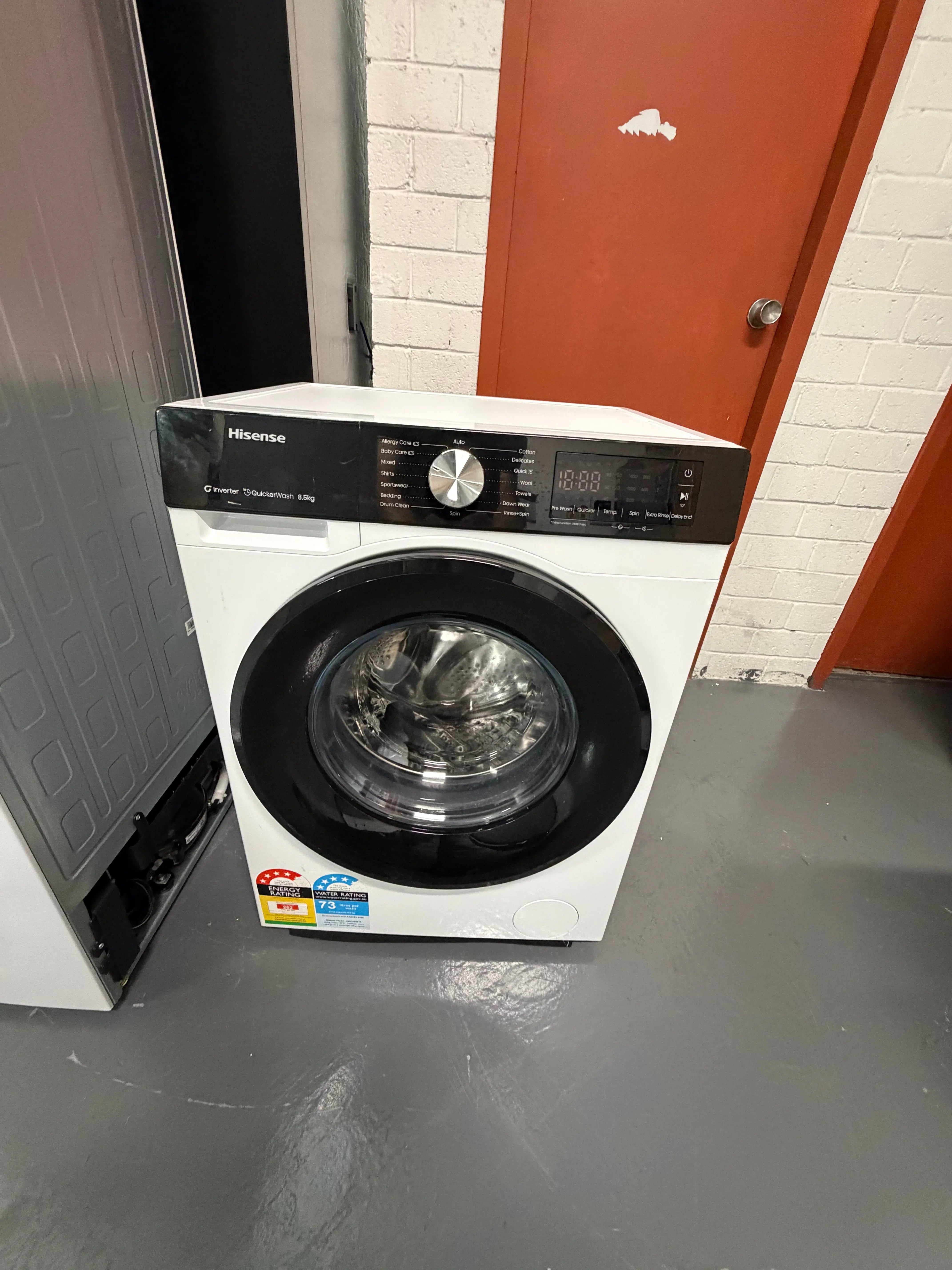 Refurbished Hisense 8.5 kg front loader washer | ALEXANDRIA