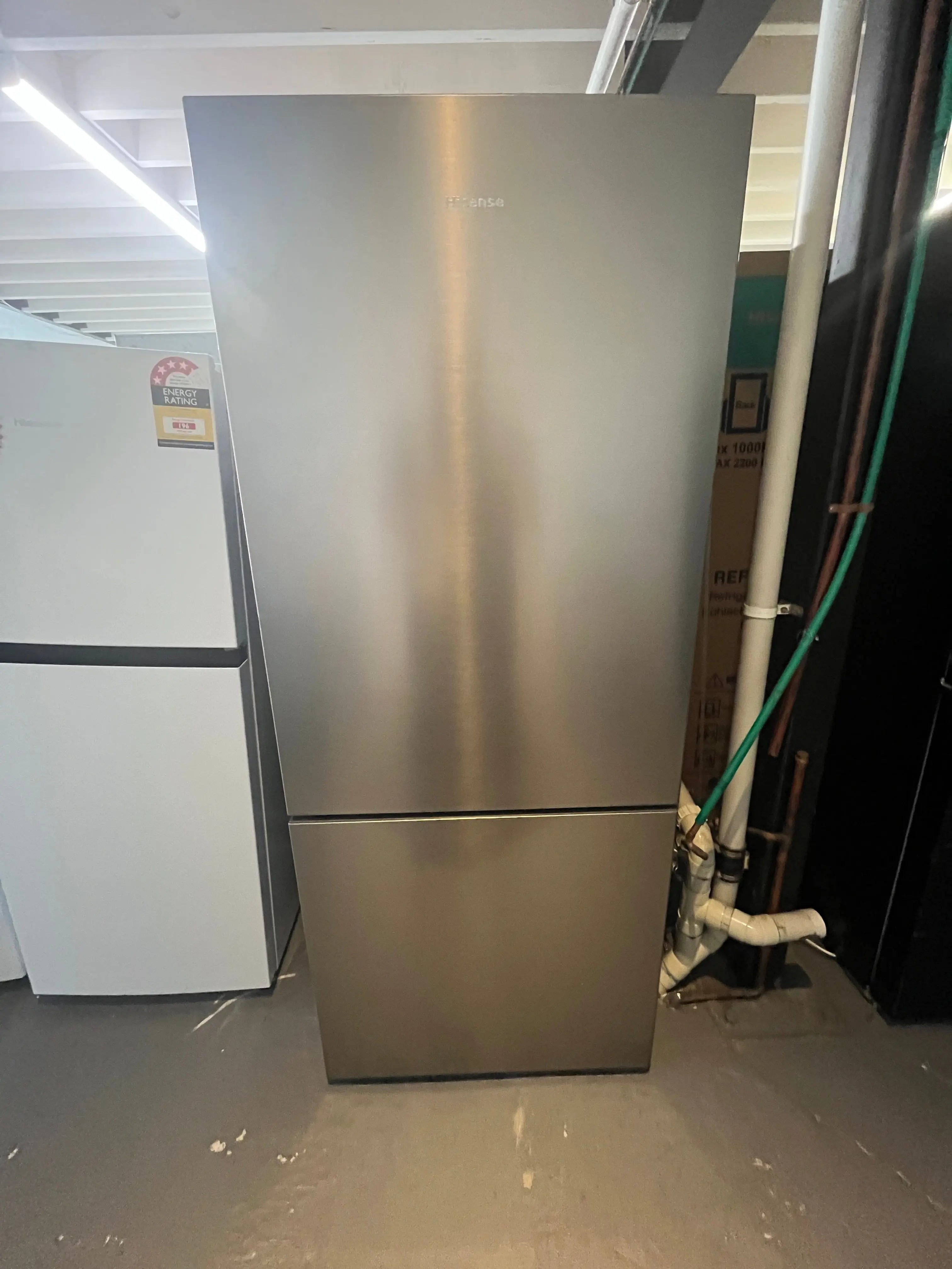 Refurbished Hisense HRBM418S 417L PureFlat Bottom Mount Fridge – Silver | ALEXANDRIA