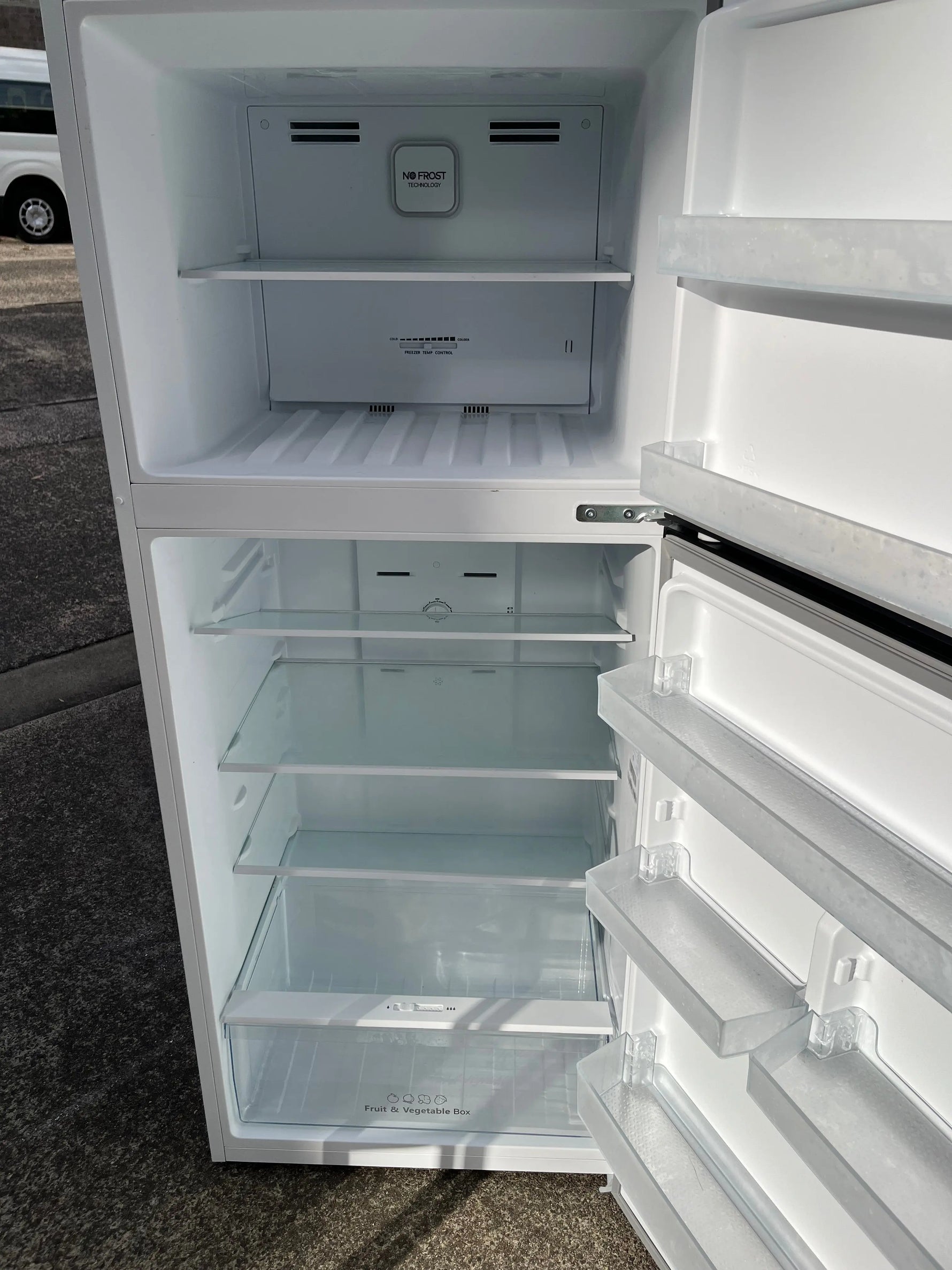 Refurbished Hisense HRTF424 424L Top Mount Fridge – Spacious & Energy Efficient CHiQ WDFL8T48B3 8kg Front Load Washing Machine – Powerful & Quiet Performance | ALEXANDRIA