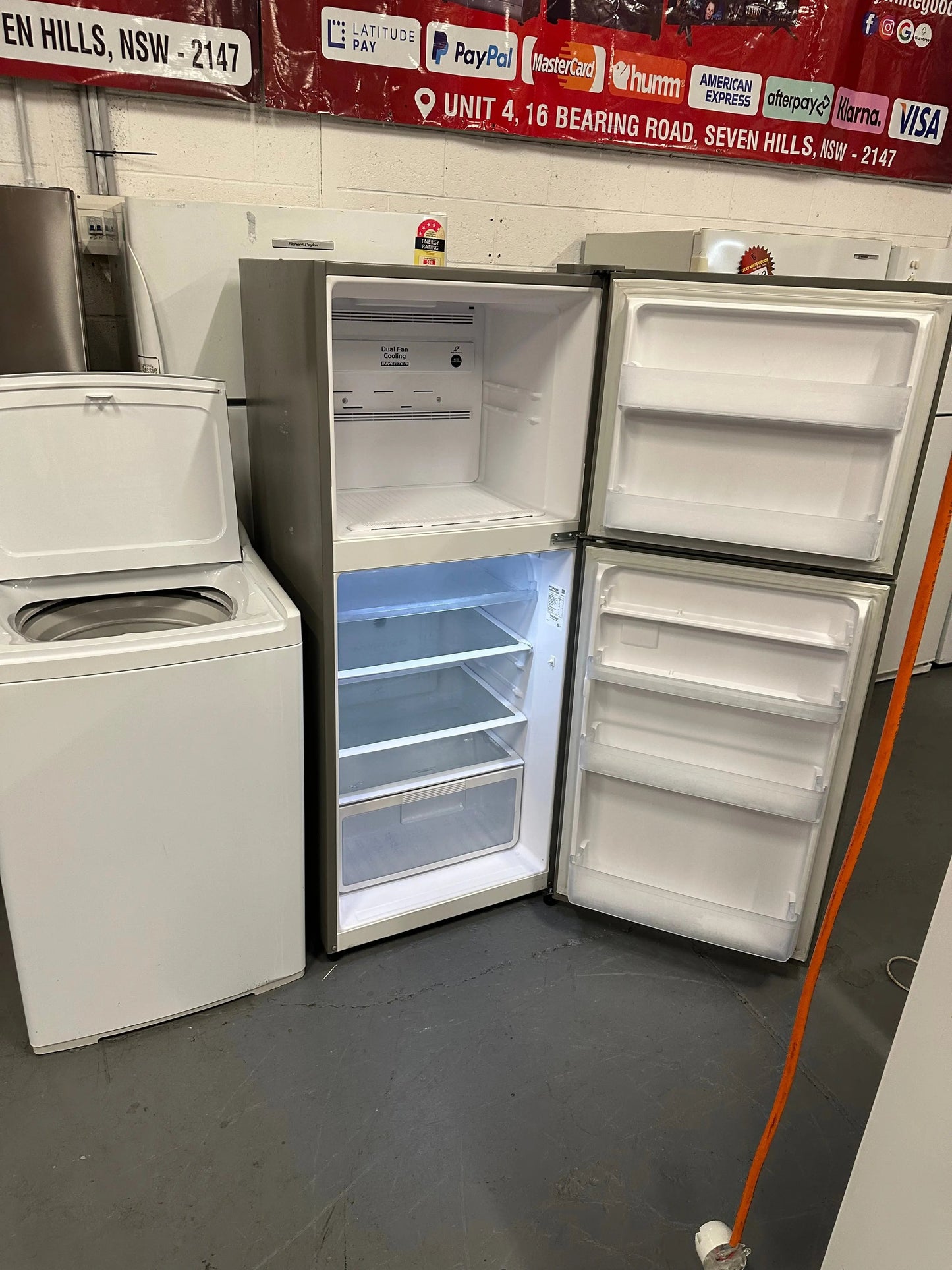 Refurbished Hitchi 335 ltr top mount fridge freezer and Fisher & Paykel 8.5 kg top loader washer | SYDNEY