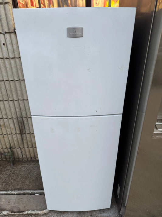 Refurbished Kelvinator 245L Fridge Freezer | SYDNEY