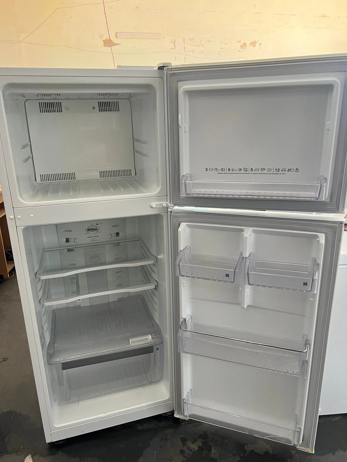 Refurbished Kelvinator 282 litres fridge freezer | ADELAIDE