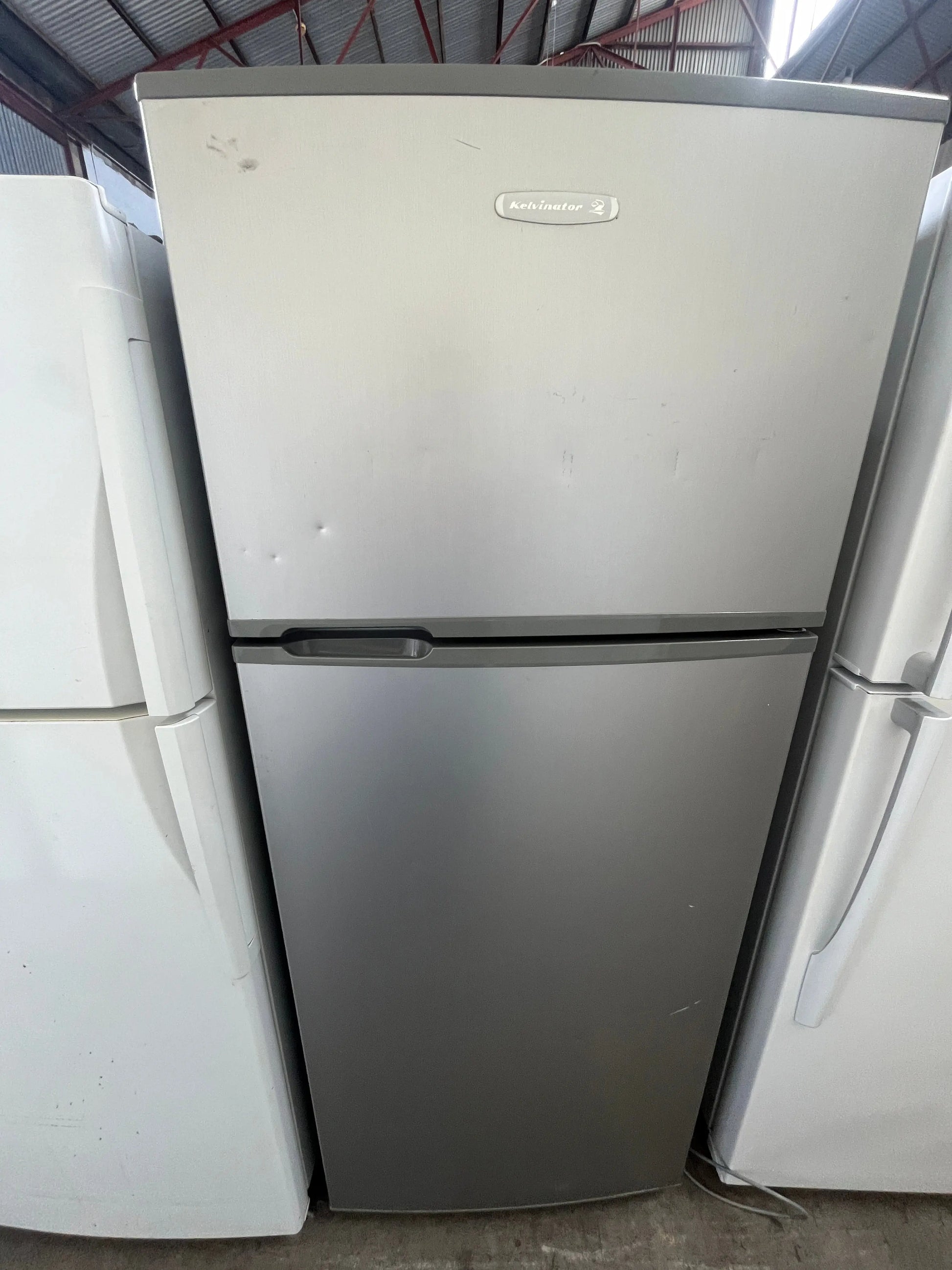 Refurbished Kelvinator 390L Fridge freezer KTM3900MB -R*7 | ADELAIDE