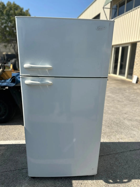 Refurbished Kelvinator 520 litres fridge freezer | BRISBANE