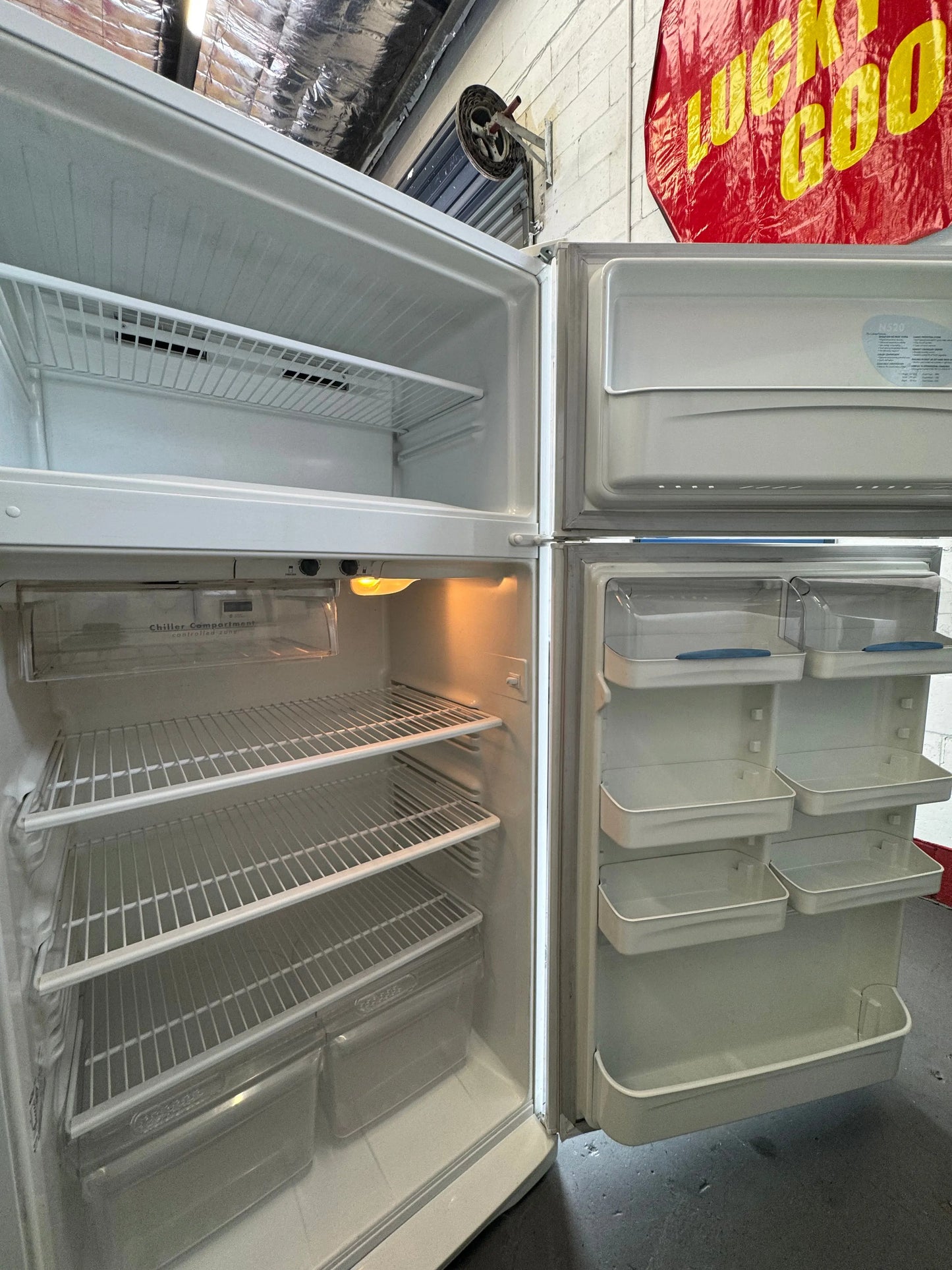 Refurbished Kelvinator fridge freezer 520 L | SYDNEY