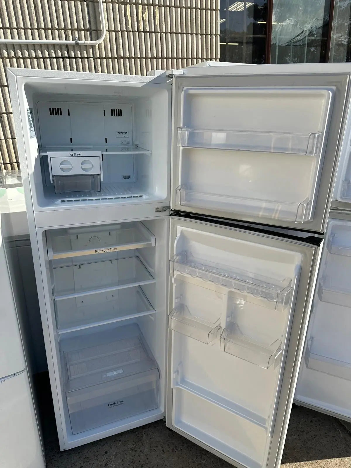 Refurbished LG 279L Fridge Freezer | SYDNEY