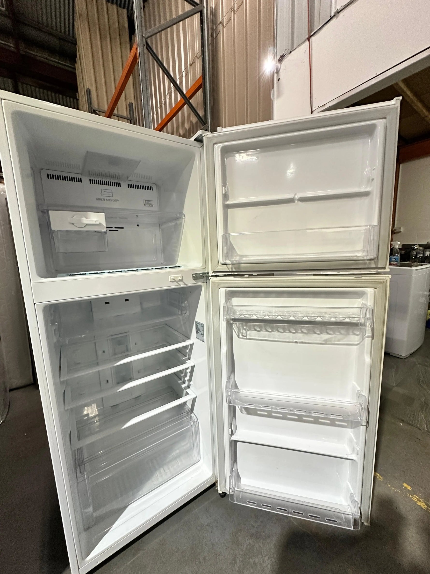 Refurbished LG 422L Top Mount Fridge Freezer | ADELAIDE