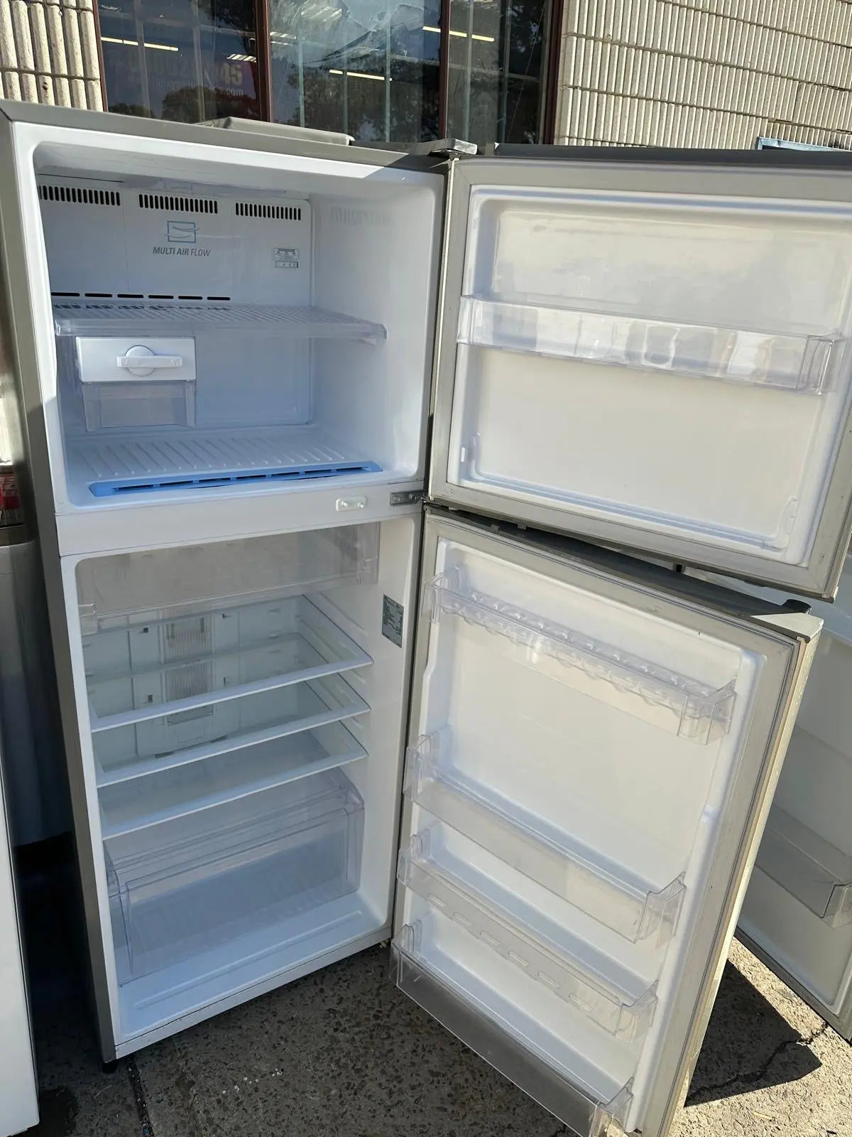 Refurbished LG 442L Fridge Freezer | SYDNEY