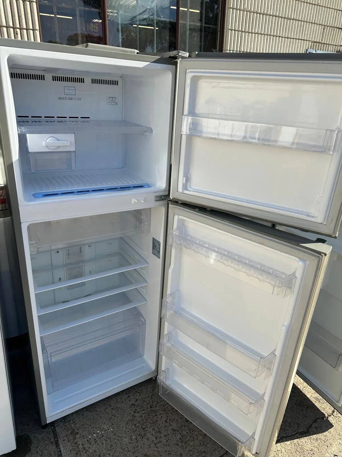 Refurbished LG 442L Fridge Freezer | SYDNEY