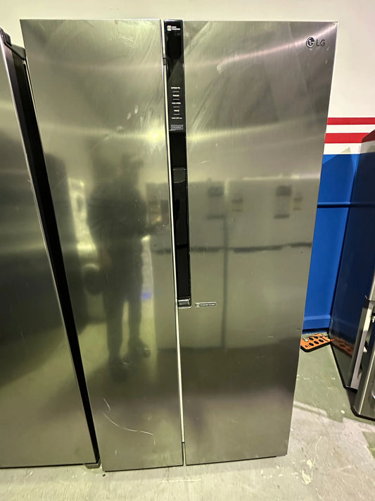 Refurbished LG 680LFridge | PERTH