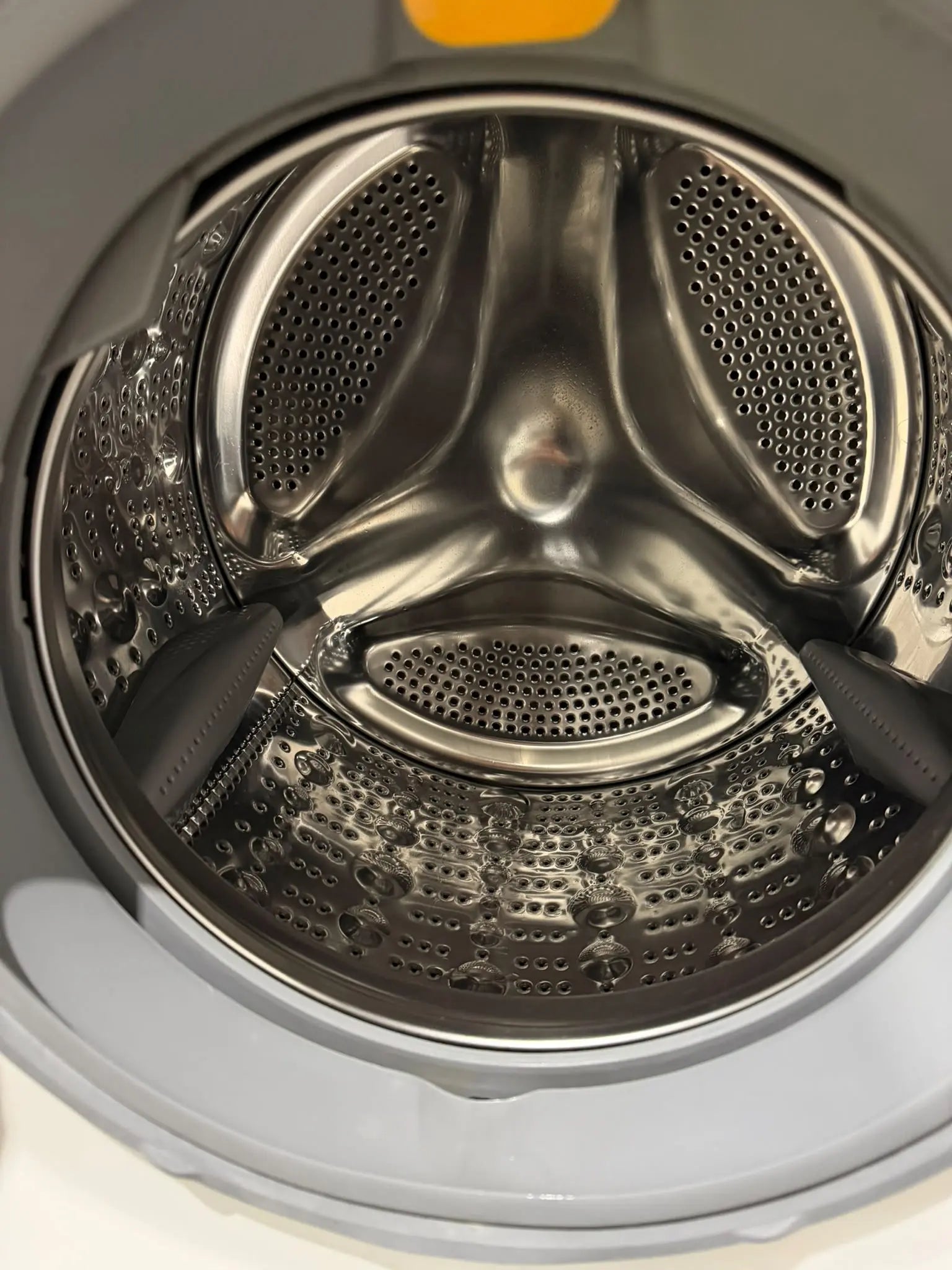 Refurbished LG 7.5kg Front Load Washing Machine | MELBOURNE