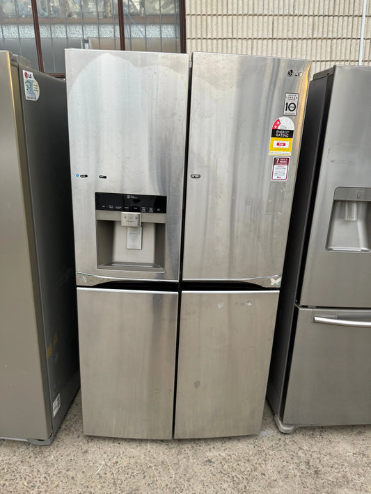 Refurbished LG 712 litres quad door fridge freezer | SYDNEY