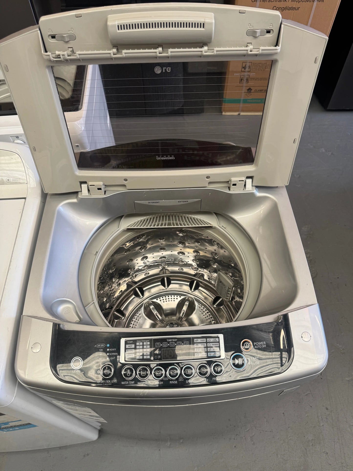 Refurbished LG 9.5 Kg Top Loader Washing Machine | SYDNEY