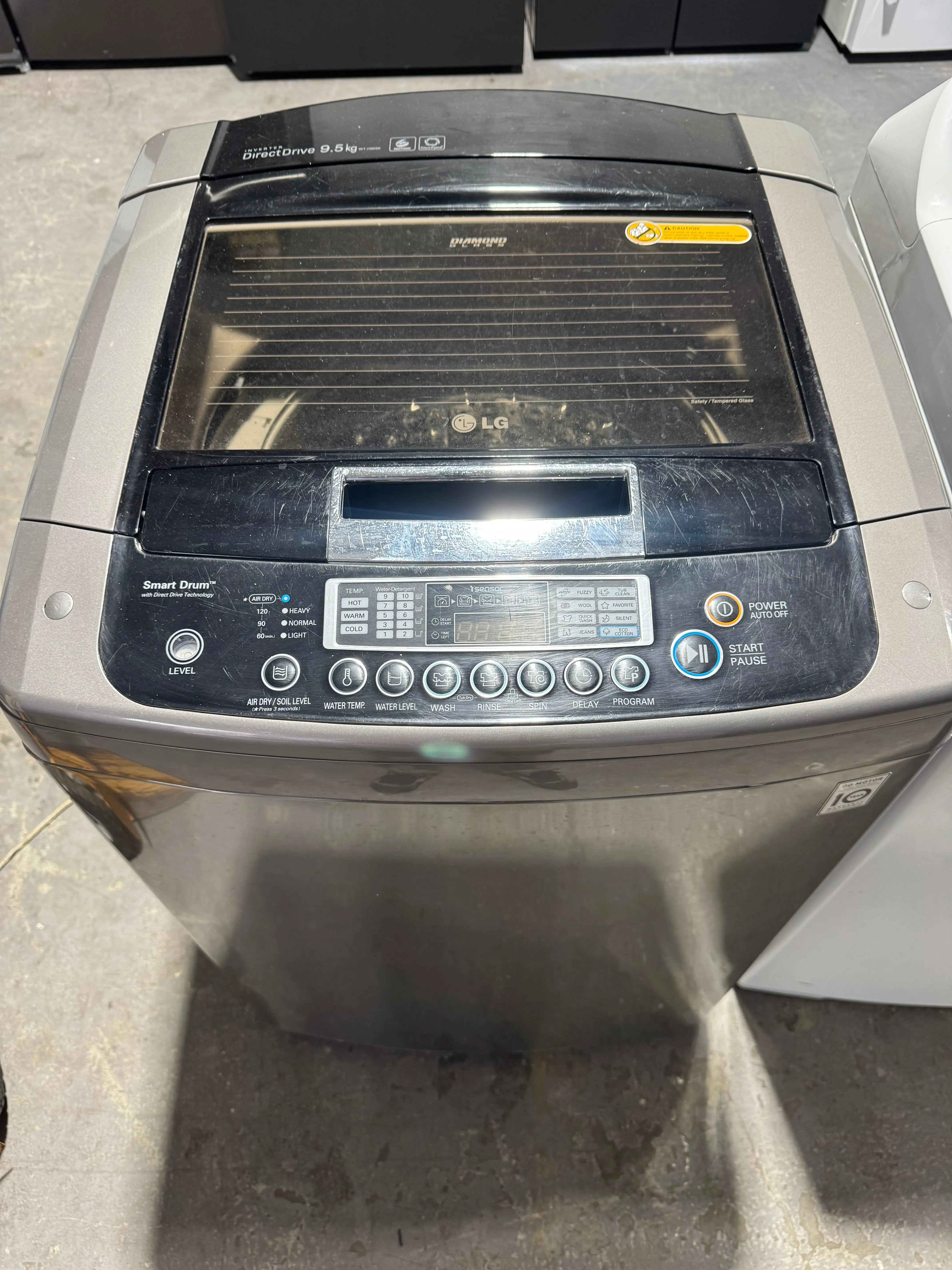 Refurbished LG 9.5kgs washing machine | PERTH