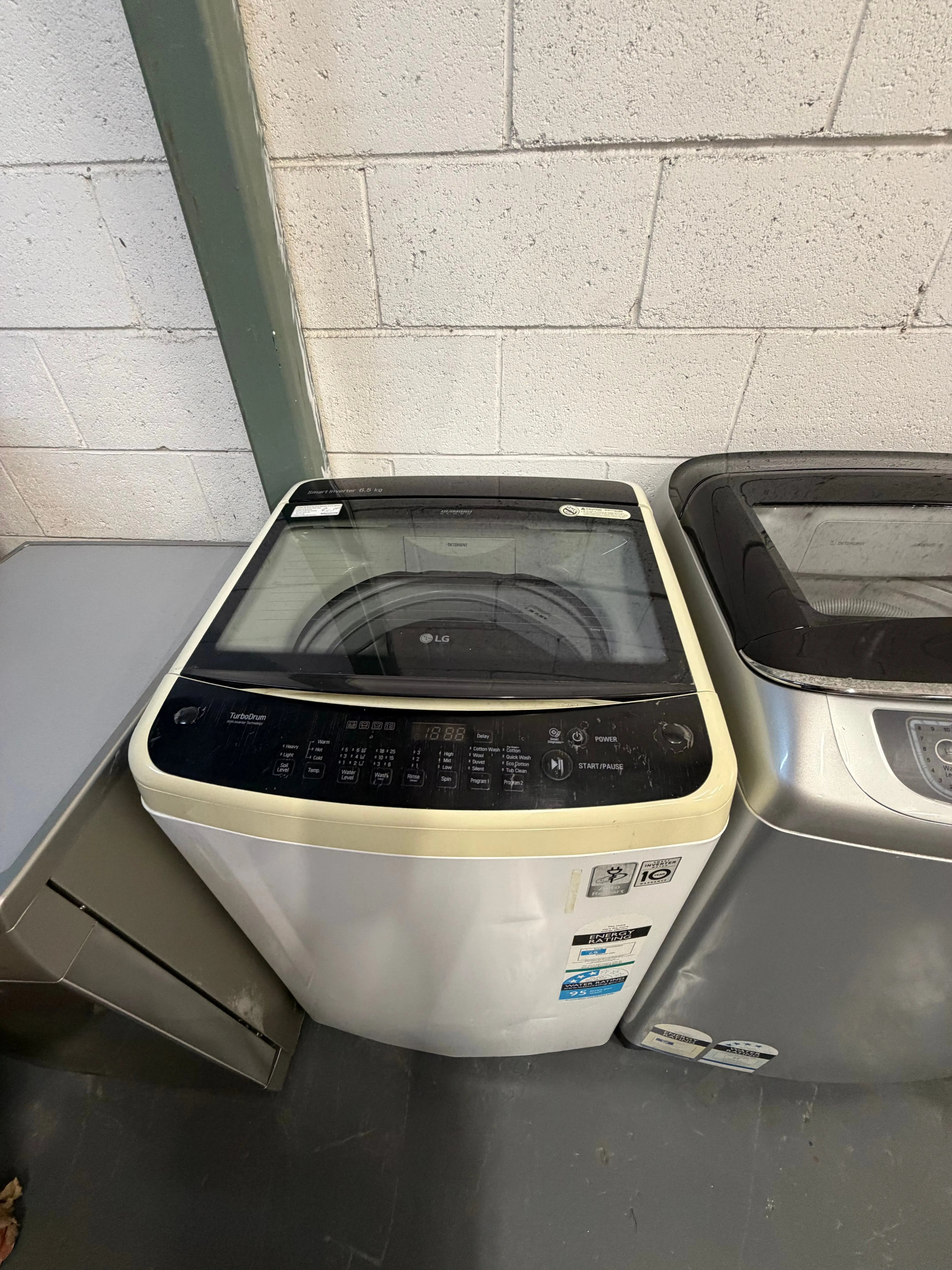 Refurbished Lg 7.5 kg top loader washer