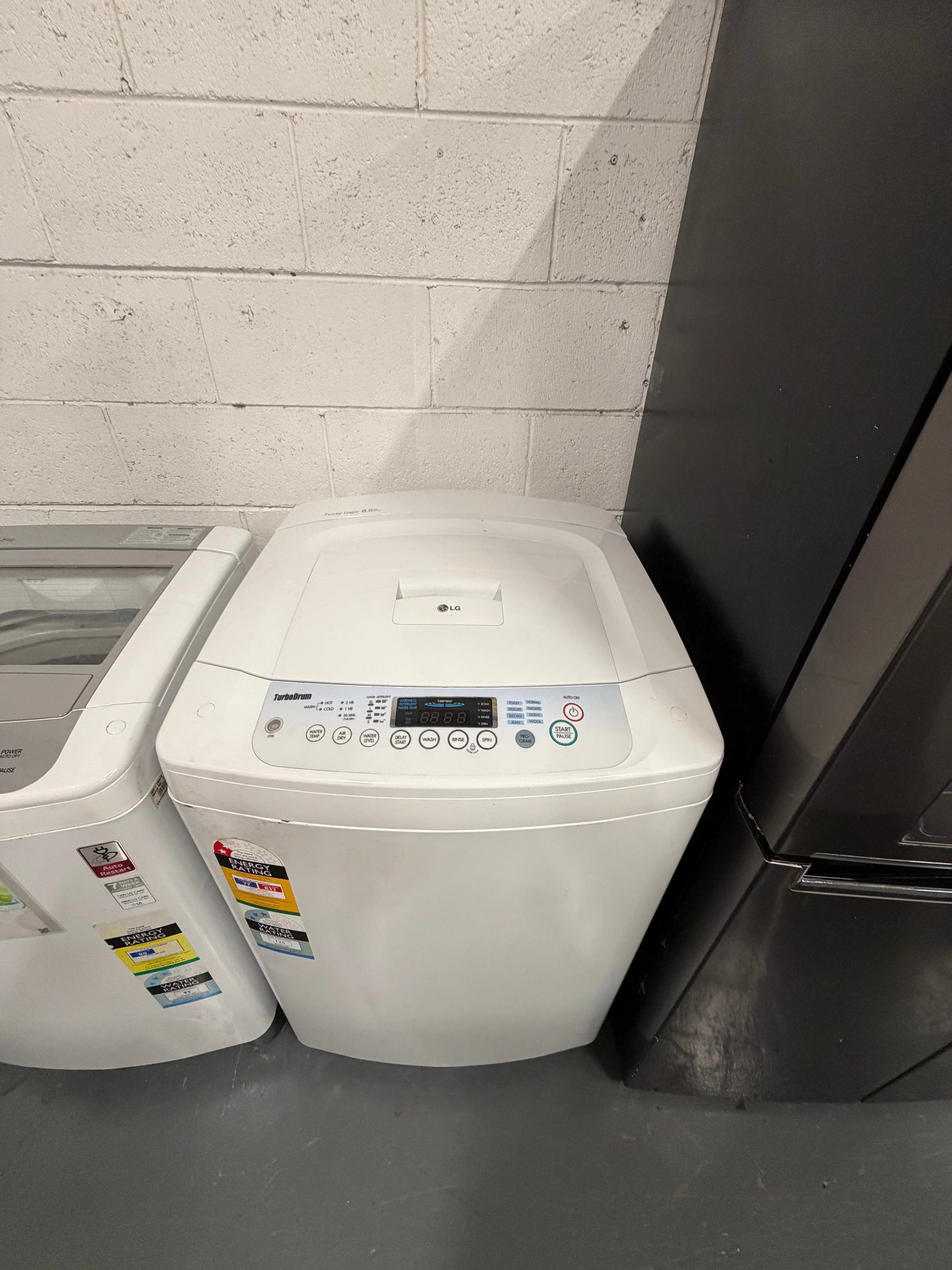 Refurbished Lg 8.5 kg top loader washer