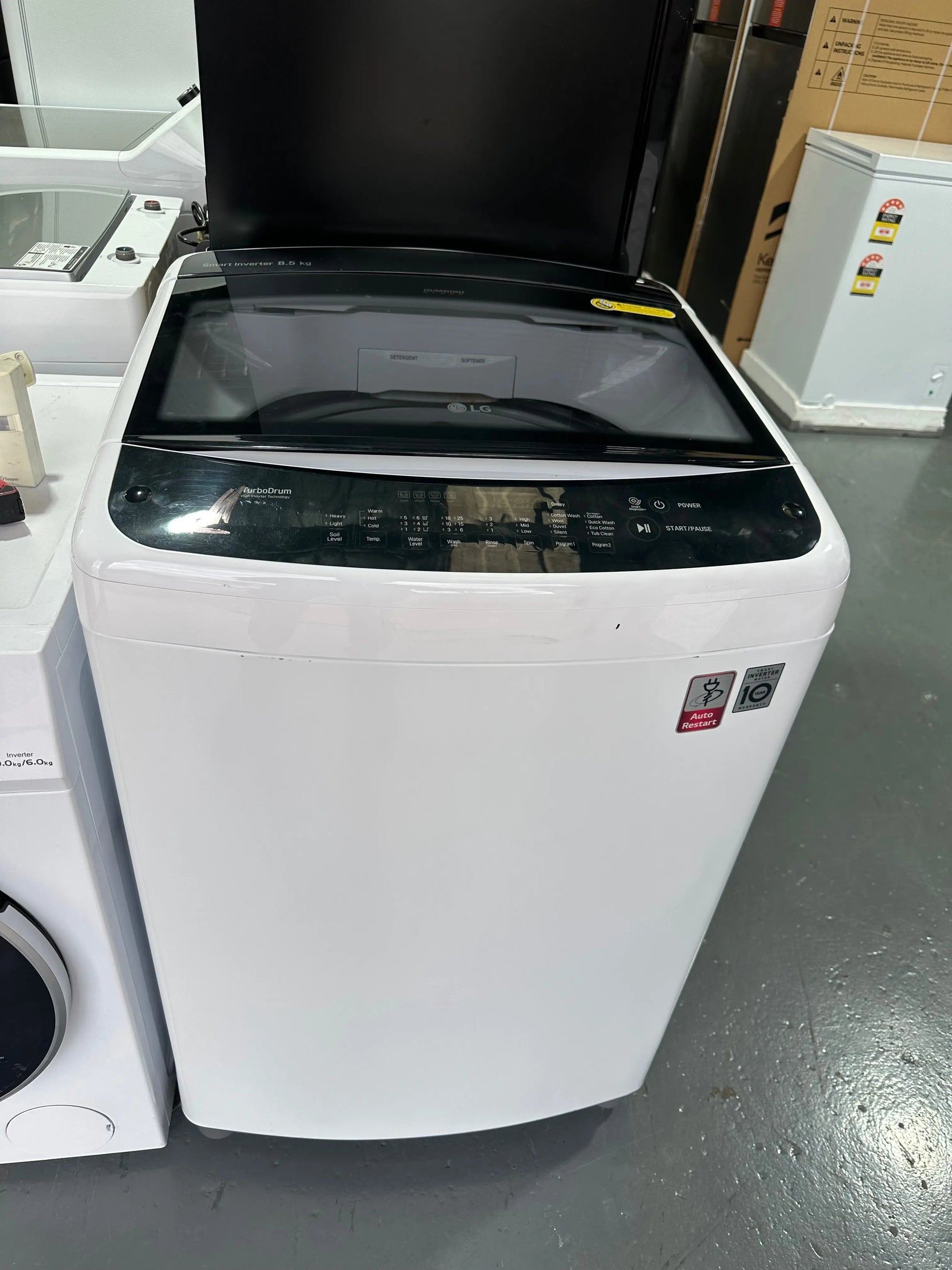 Refurbished Lg 8.5 kg top loader washer & Seiki 7 kg dryer | SYDNEY