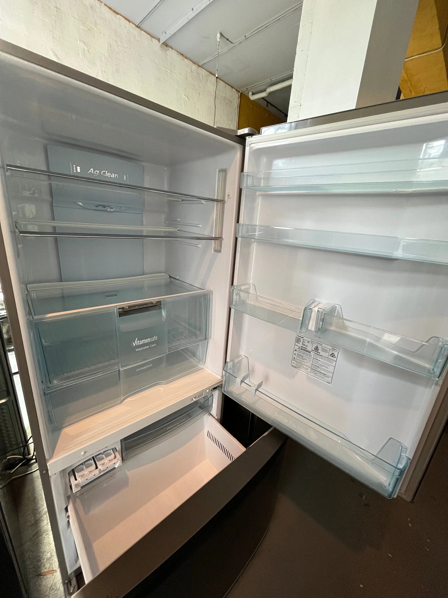 Refurbished Panasonic 550L bottom mount fridge freezer | ALEXANDRIA