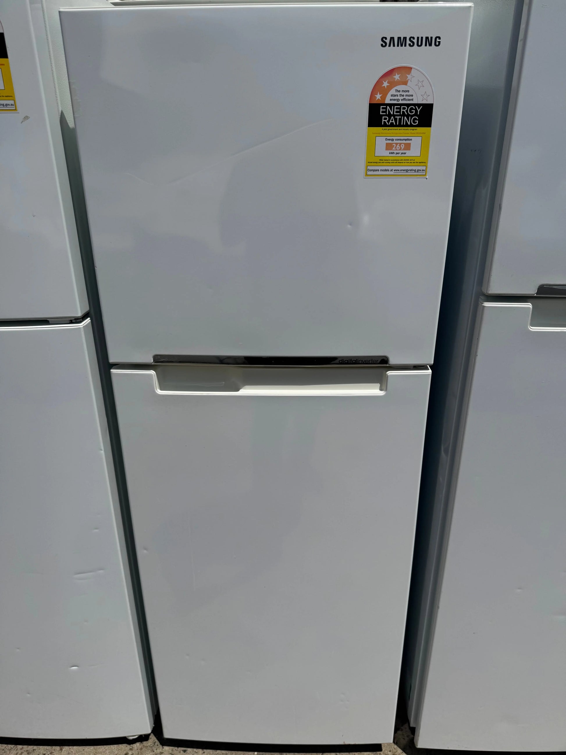 Refurbished Samsung 255Litres fridge freezer | SYDNEY