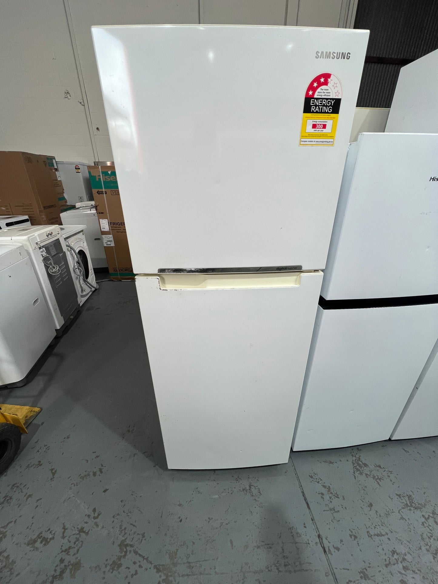Refurbished Samsung 320 Litres Fridge Freezer | ADELAIDE